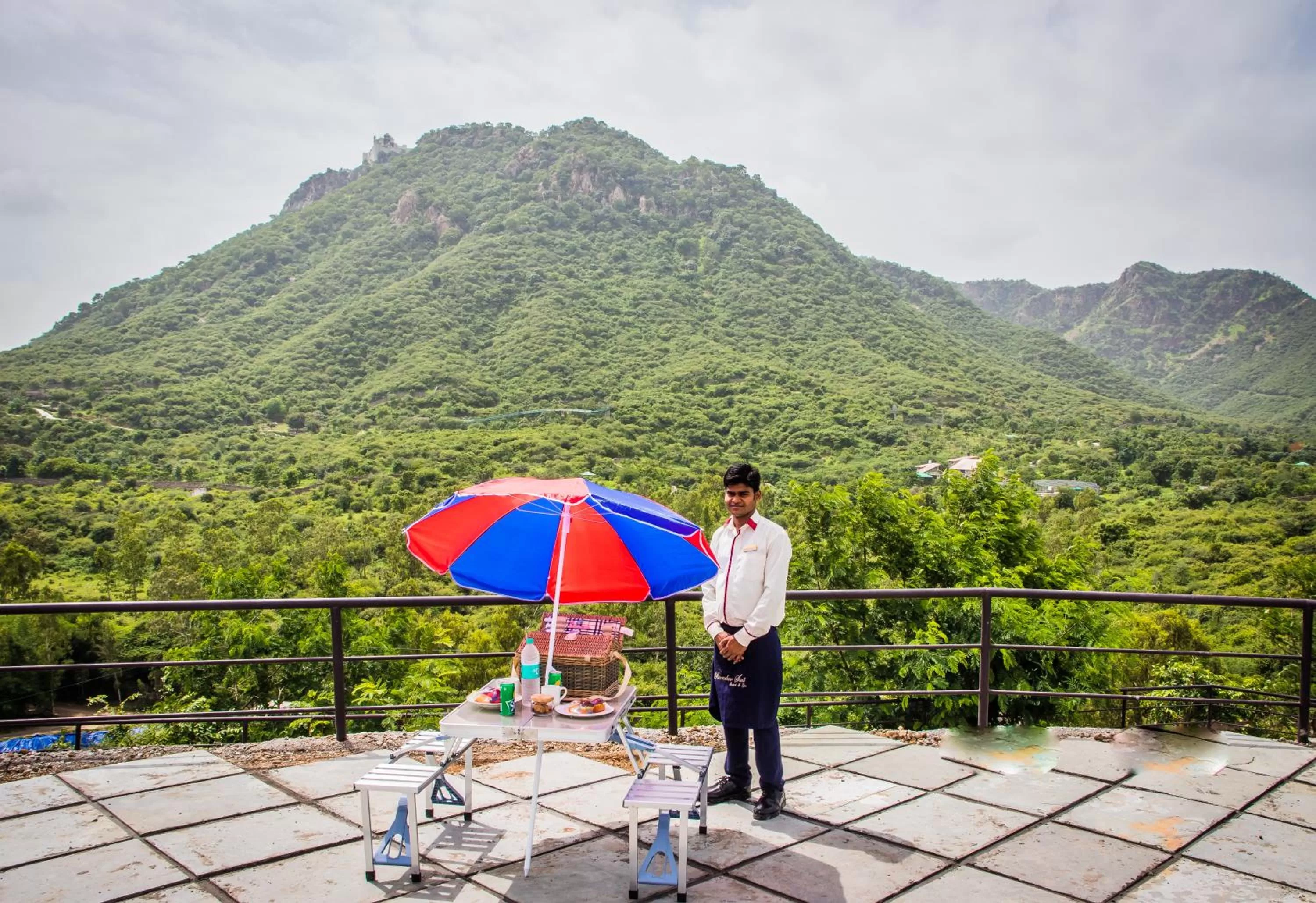 Restaurant/places to eat in Bamboo Saa Resort & Spa - Udaipur