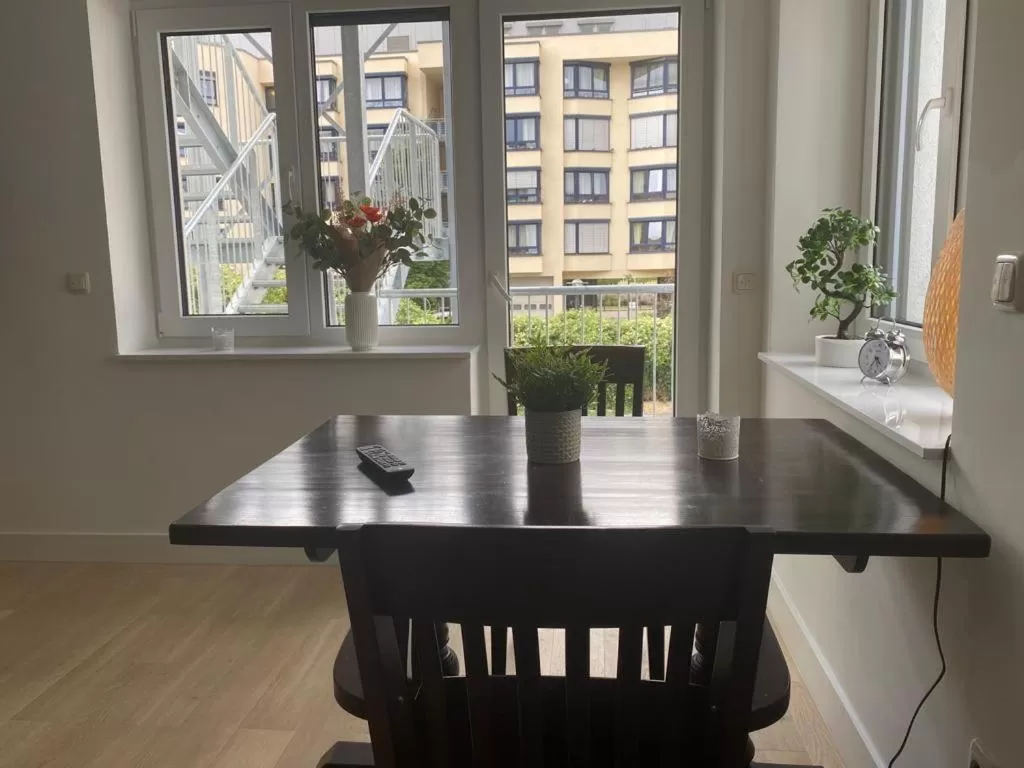 Dining area in Green Stay