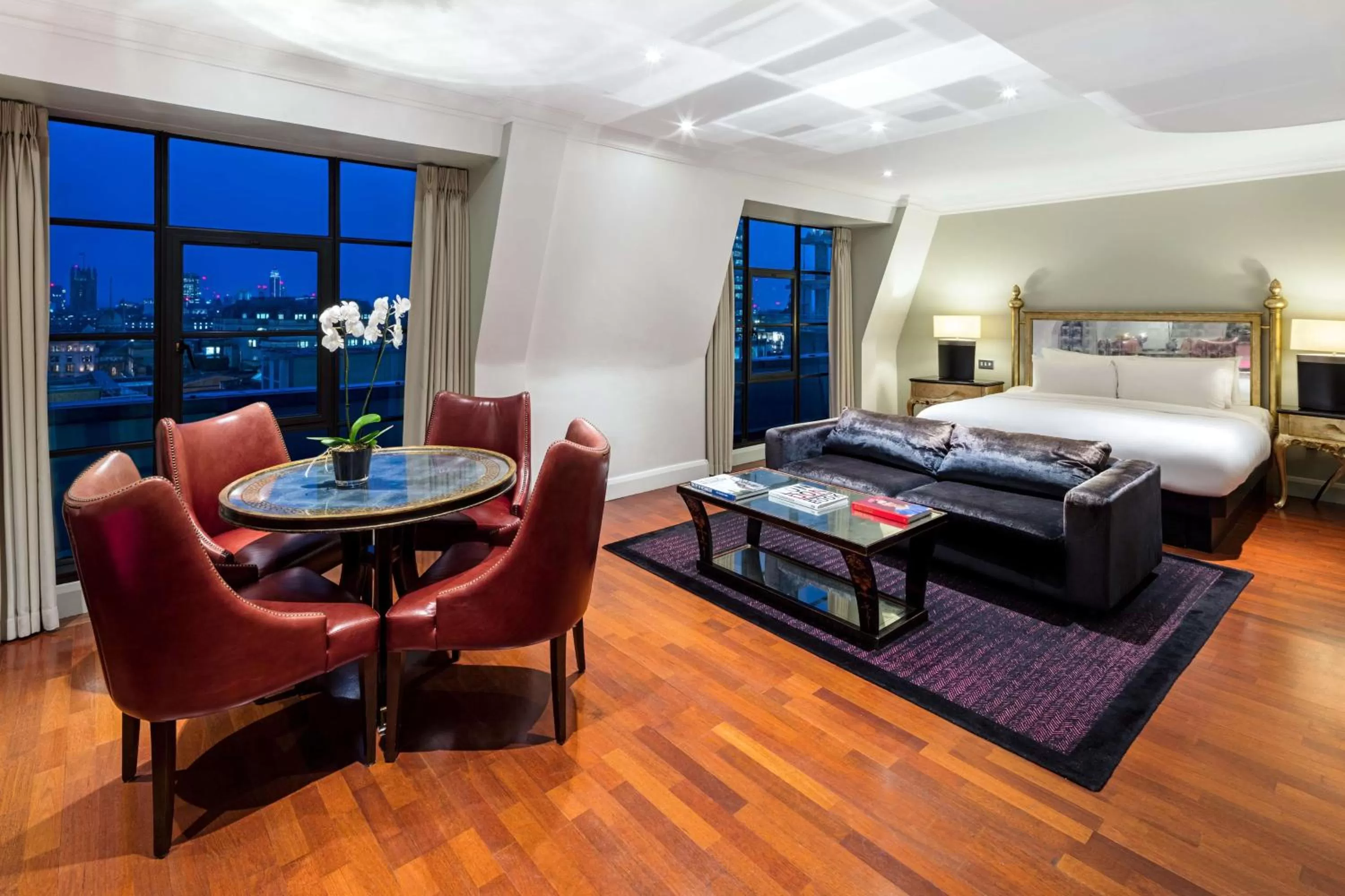 Studio Suite in Radisson Blu Edwardian Hampshire Hotel, London