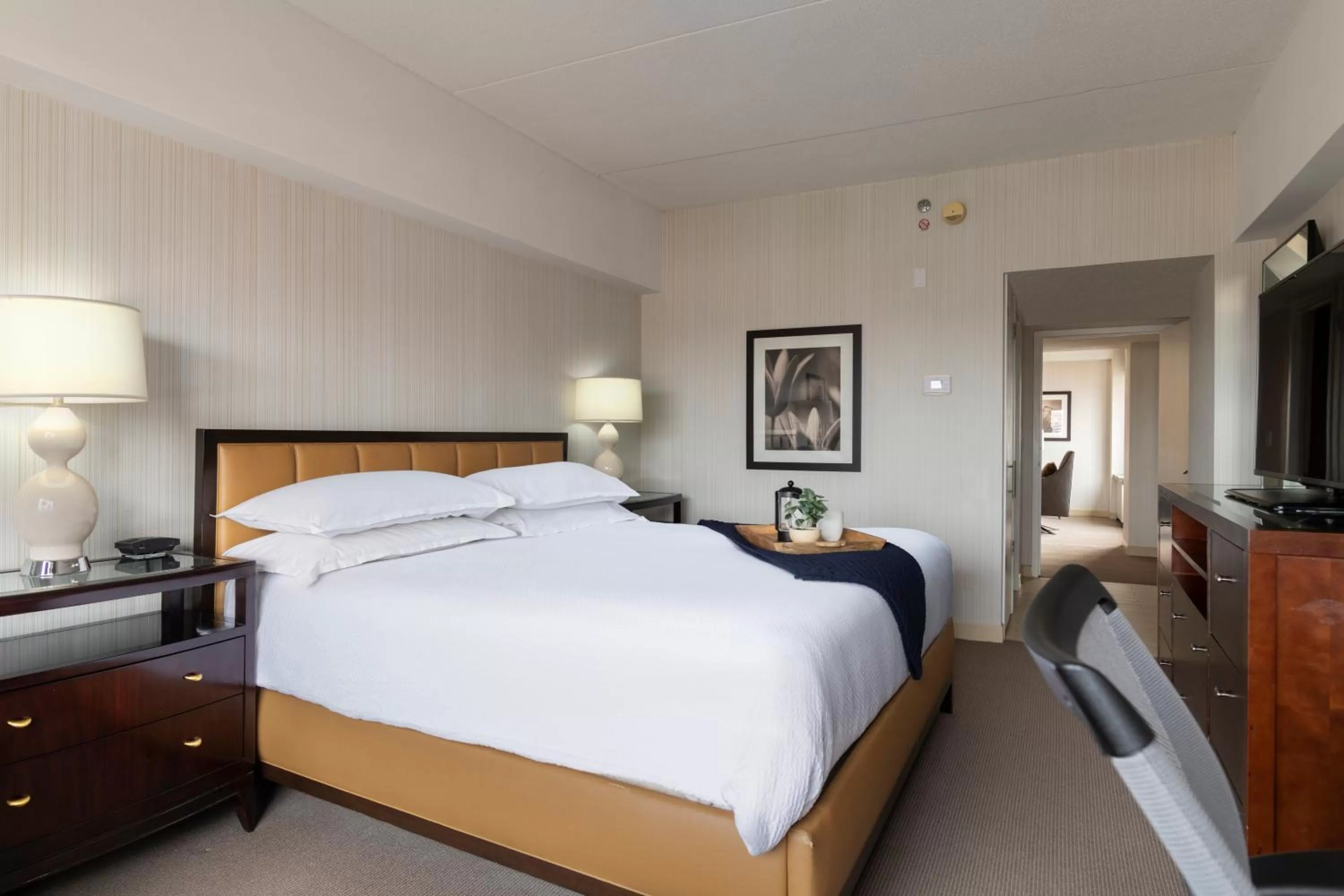 Bedroom, Bed in The Stamford Hotel