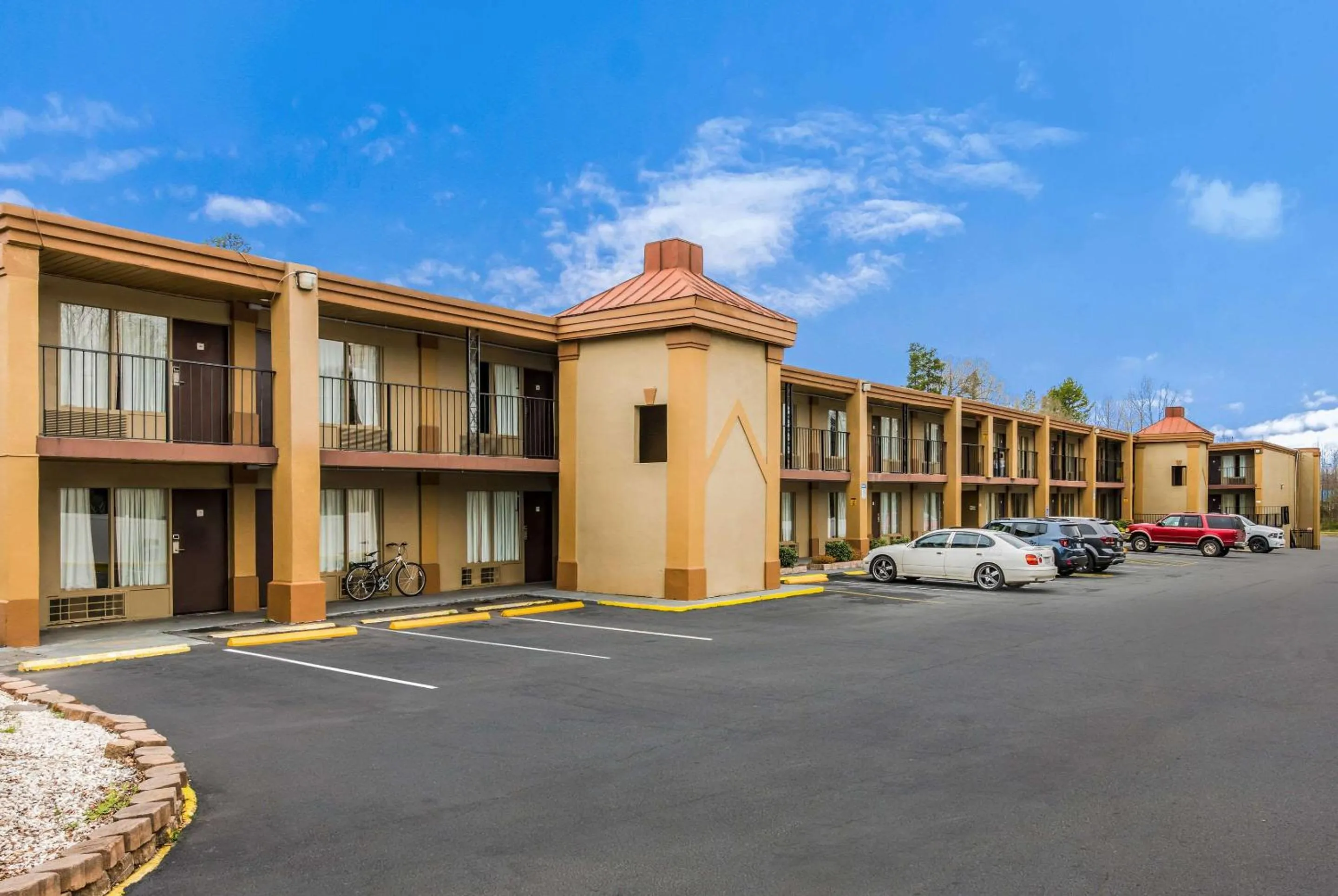 Property building in Econo Lodge Salisbury South