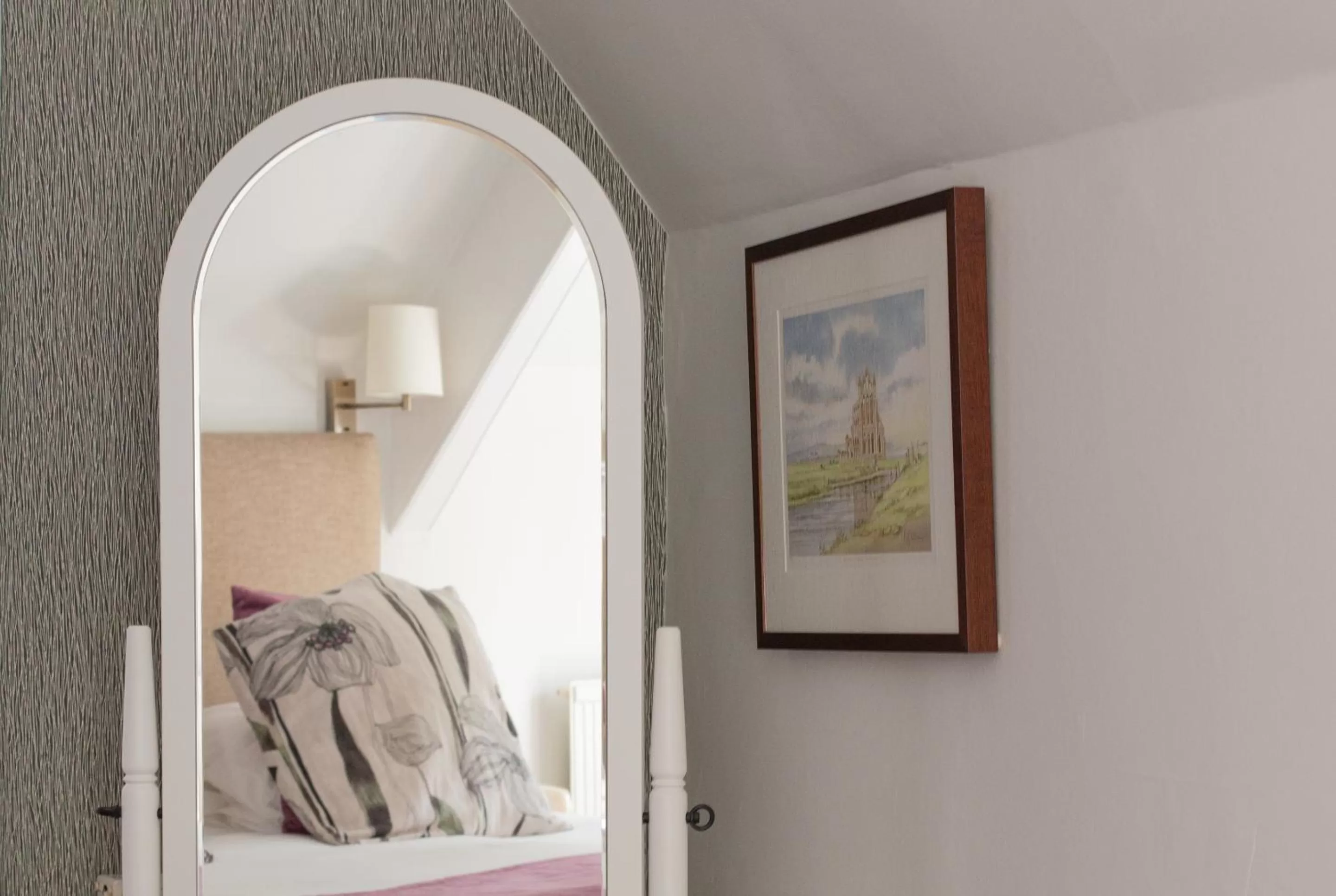 Bedroom, Bed in Ascot House