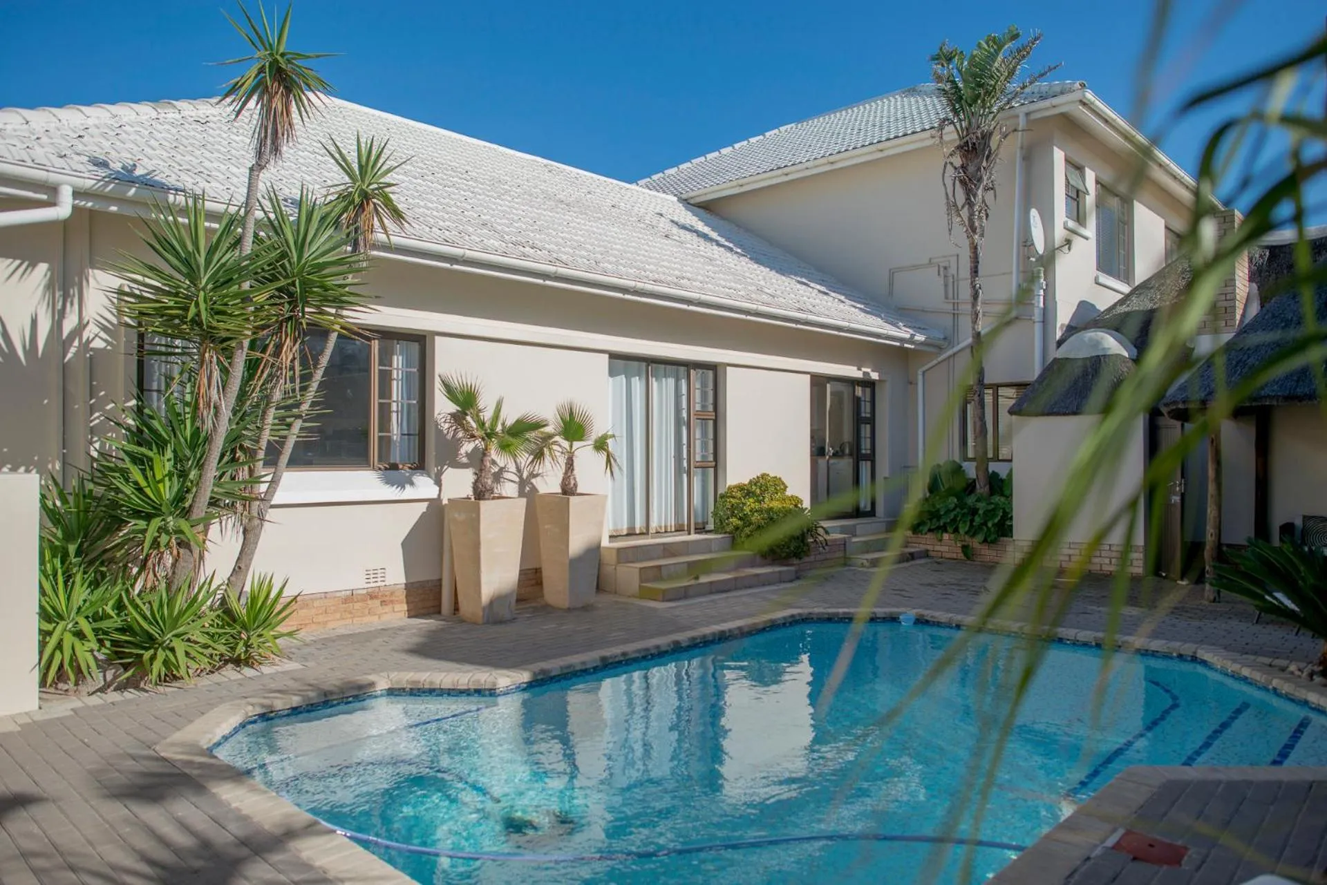 Swimming pool in Palm Beach Guesthouse