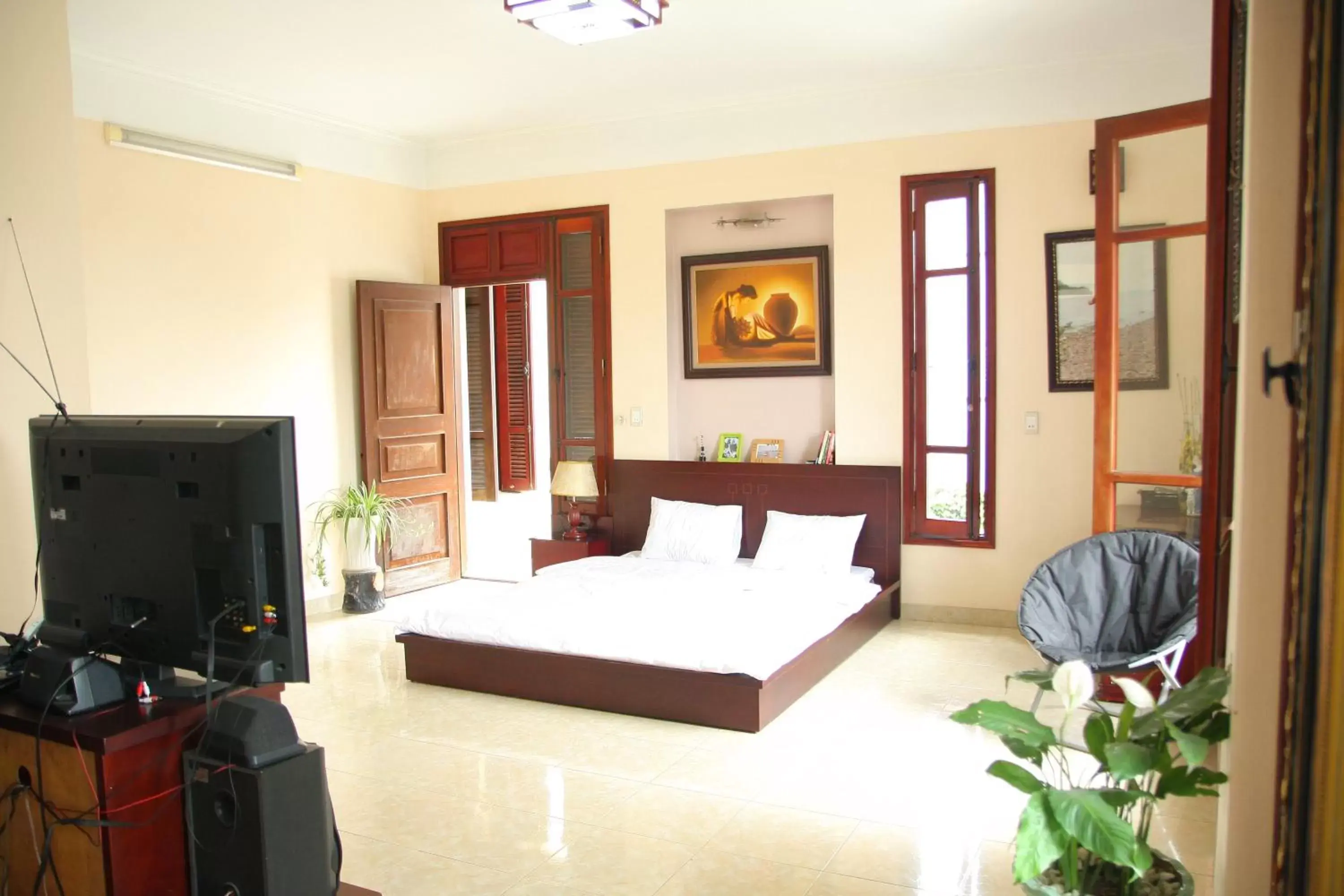 King Room with Sea View in Hạ Long Lily Homestay King Room with Sea View in Hạ Long Lily Homestay