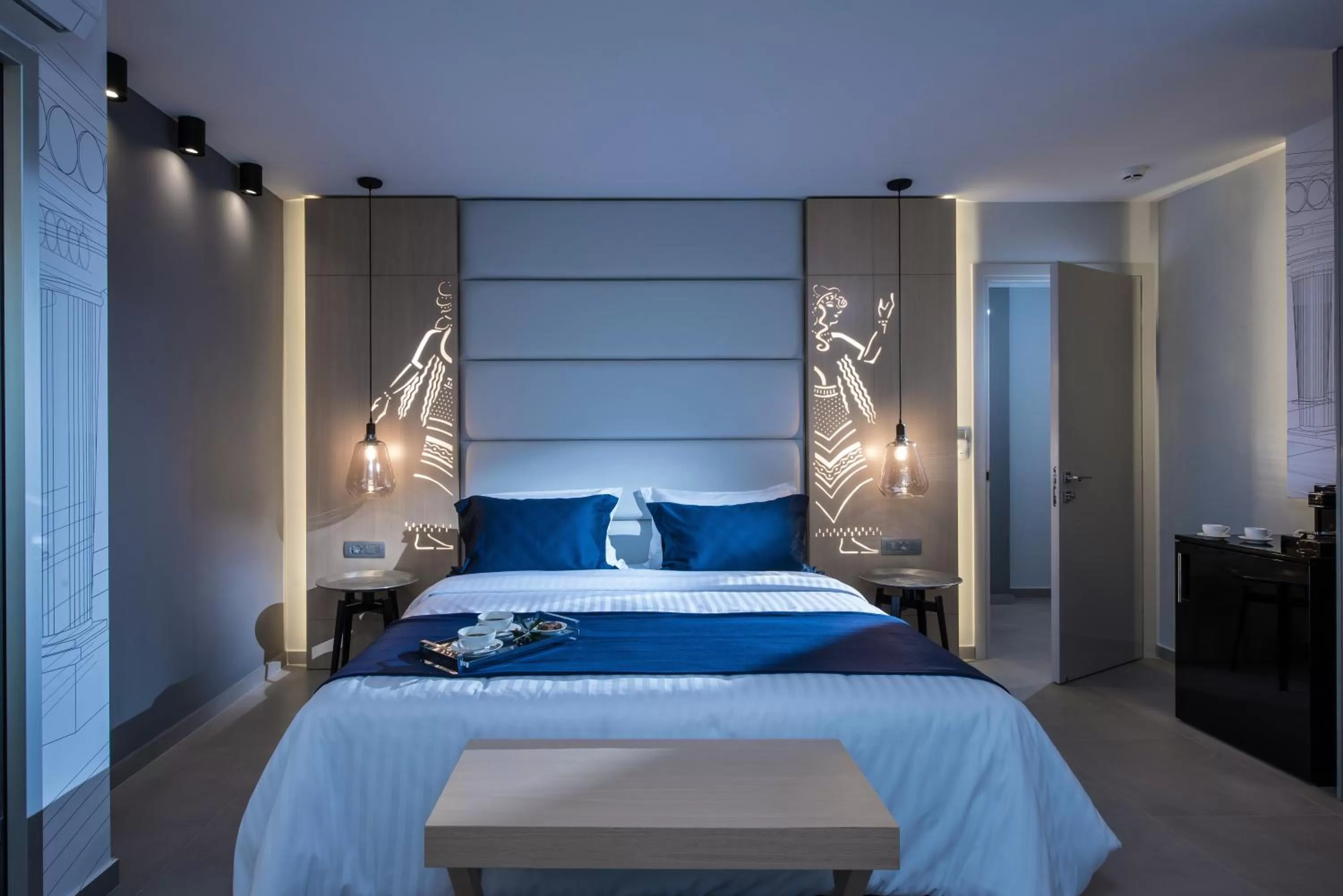 Photo of the whole room, Bed in Lavris City Suites