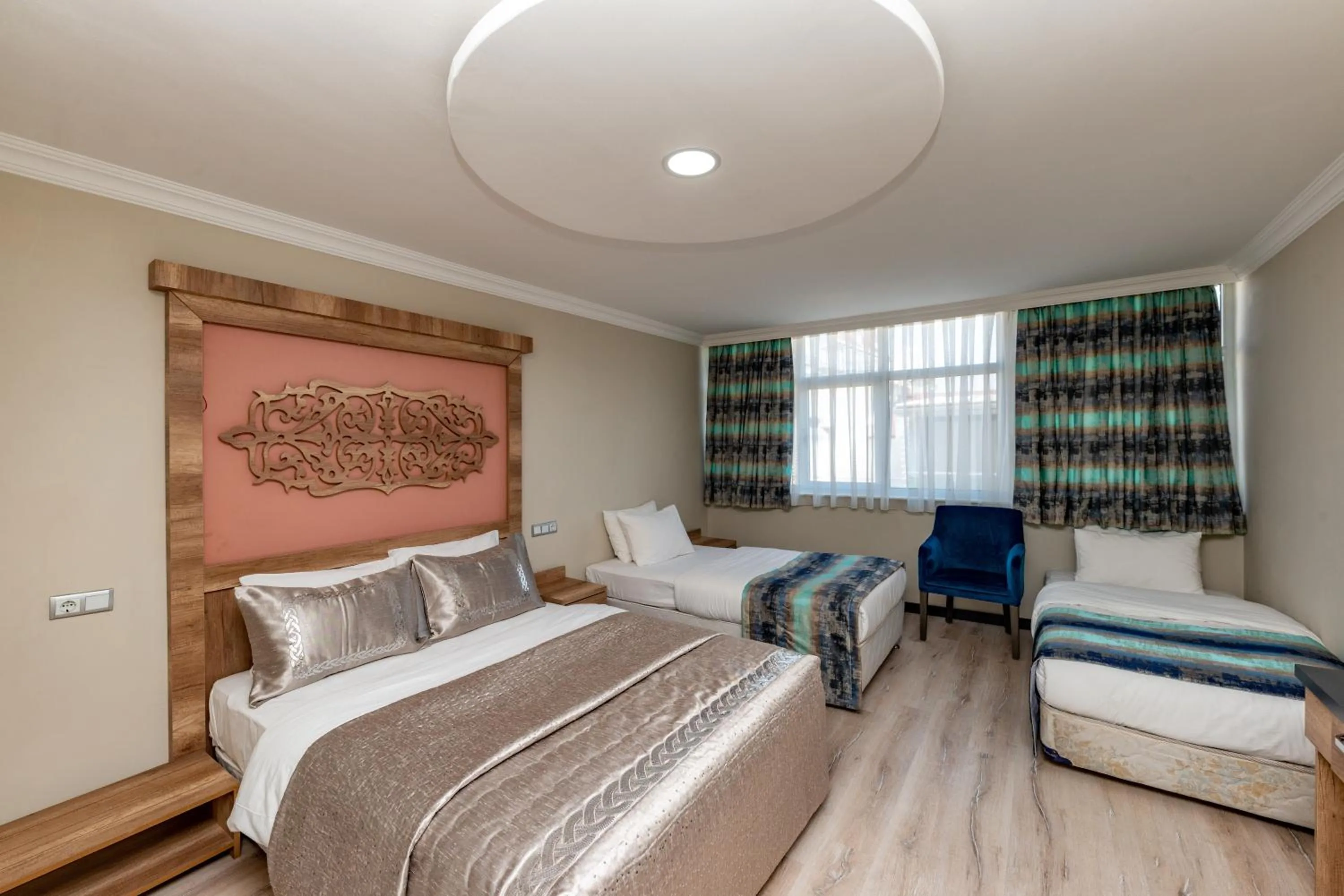 Bed in Linda Expo Palace