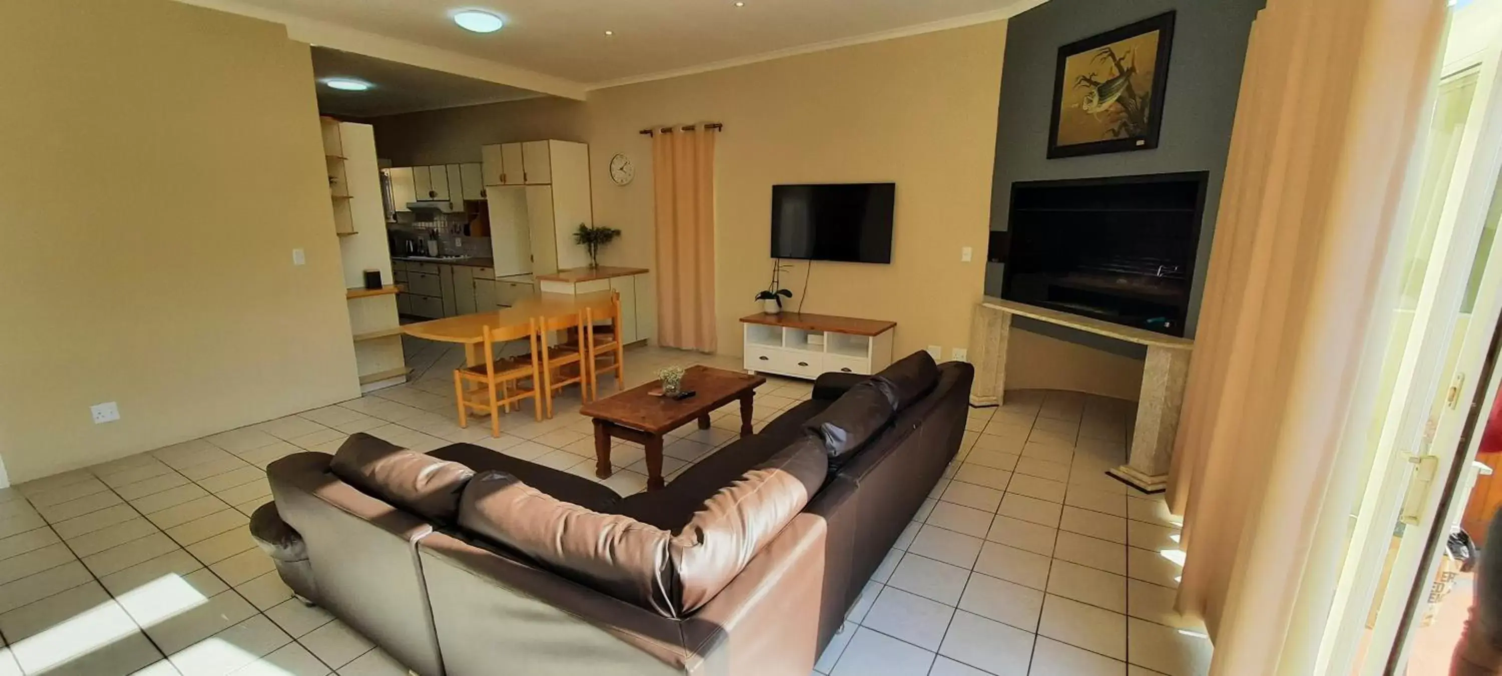 Two-Bedroom Apartment - single occupancy in DESERT DREAMS B&B Two-Bedroom Apartment - single occupancy in DESERT DREAMS B&B