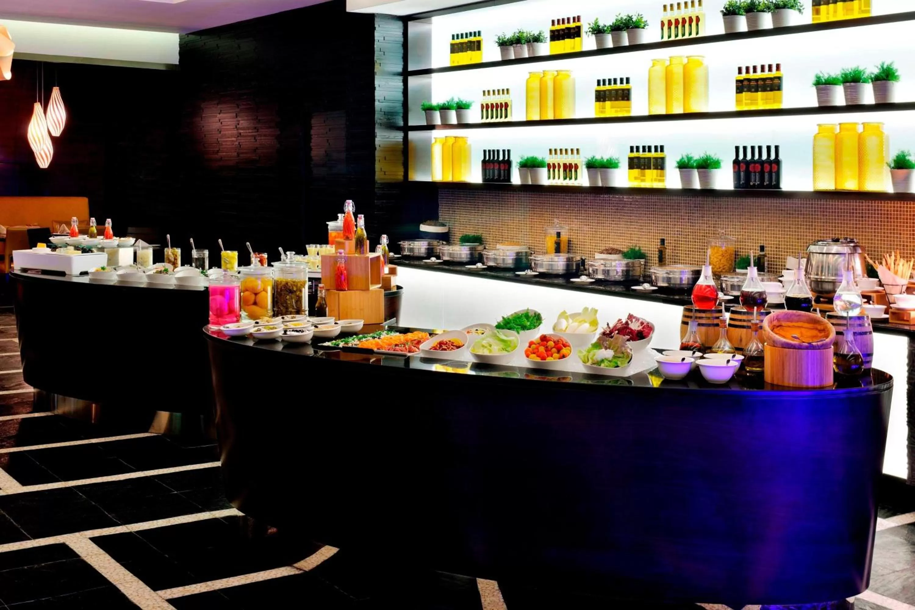 Lounge or bar in Marriott Executive Apartments Al Jaddaf, Dubai