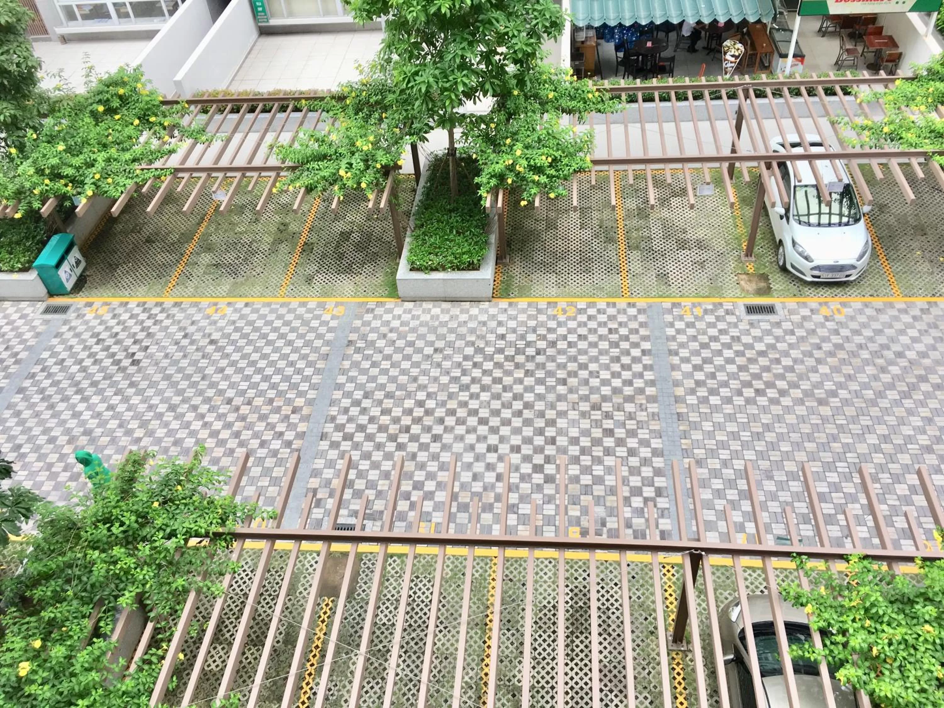 Garden view in Scenic Valley Suite