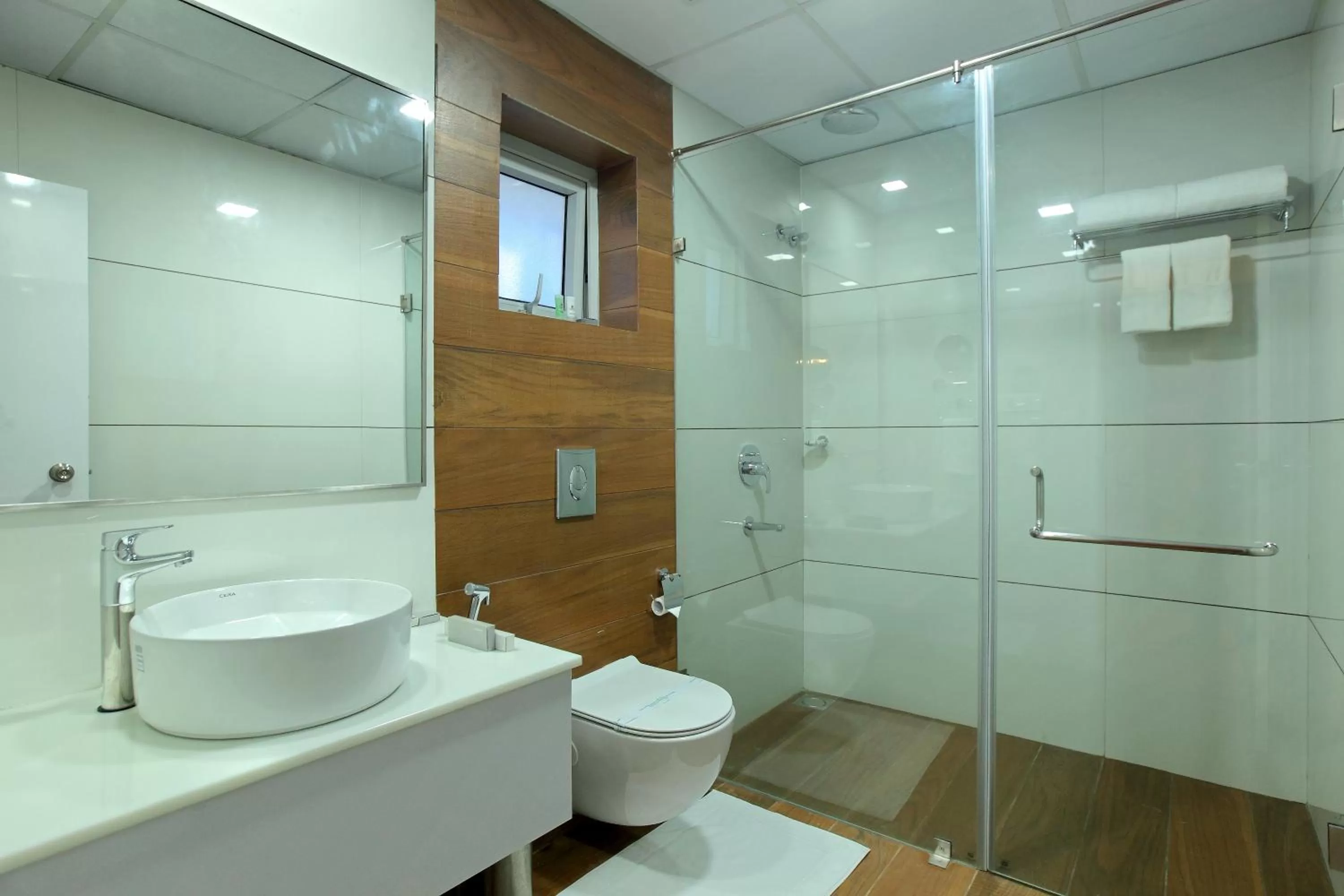 Shower in Harivaram Yuga