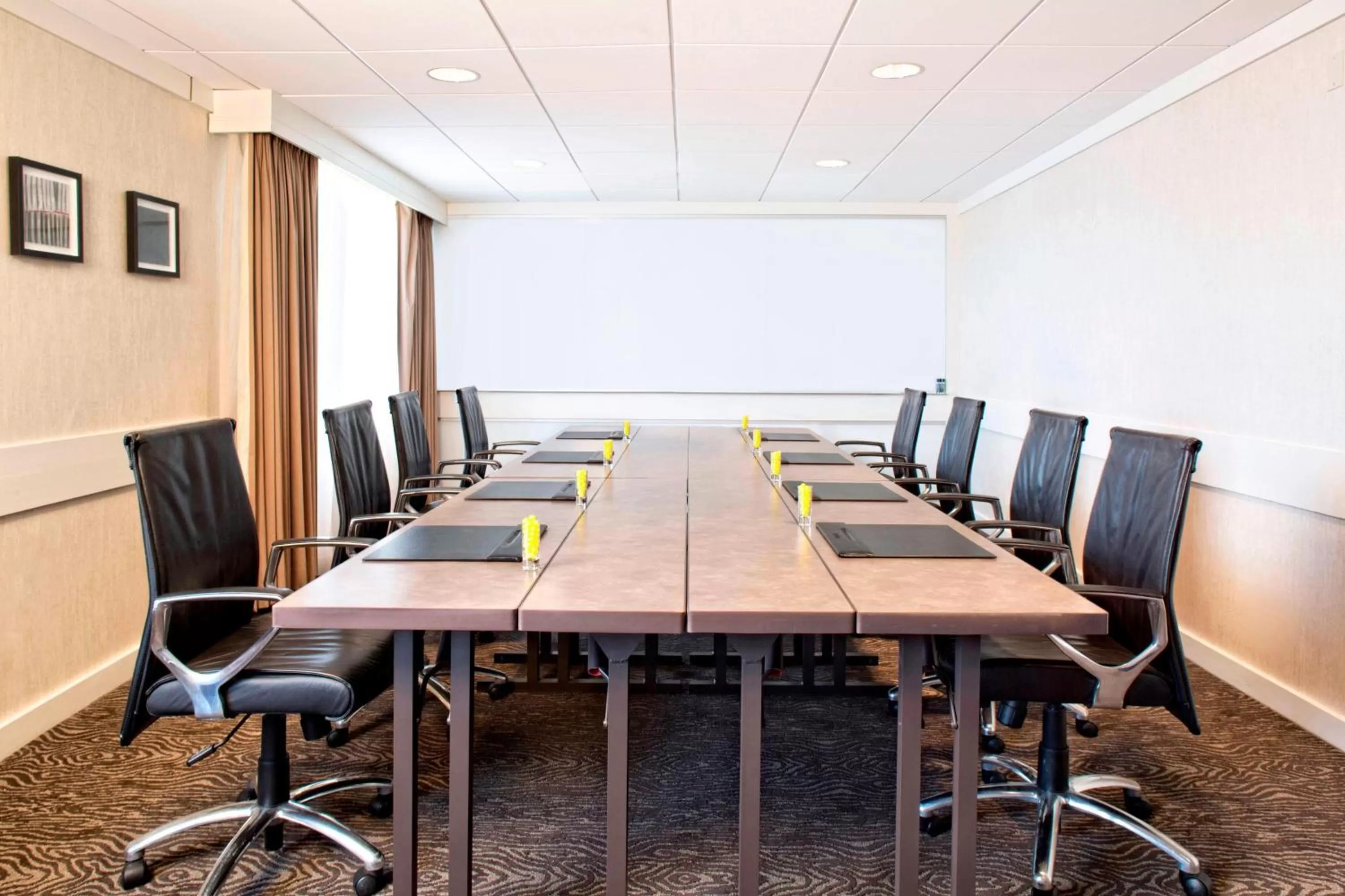 Meeting/conference room in The Westin O'Hare