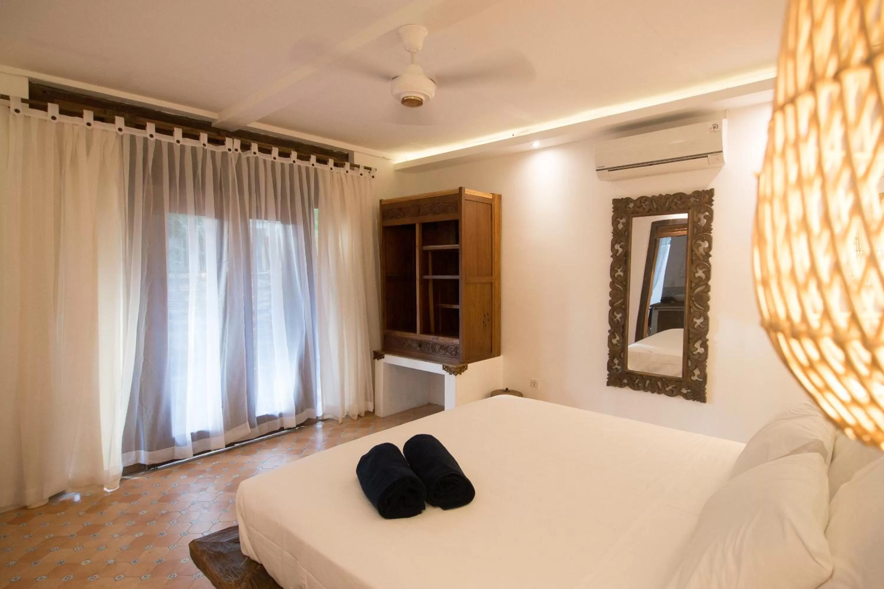 Bed in The Mandana Villa Gili Air