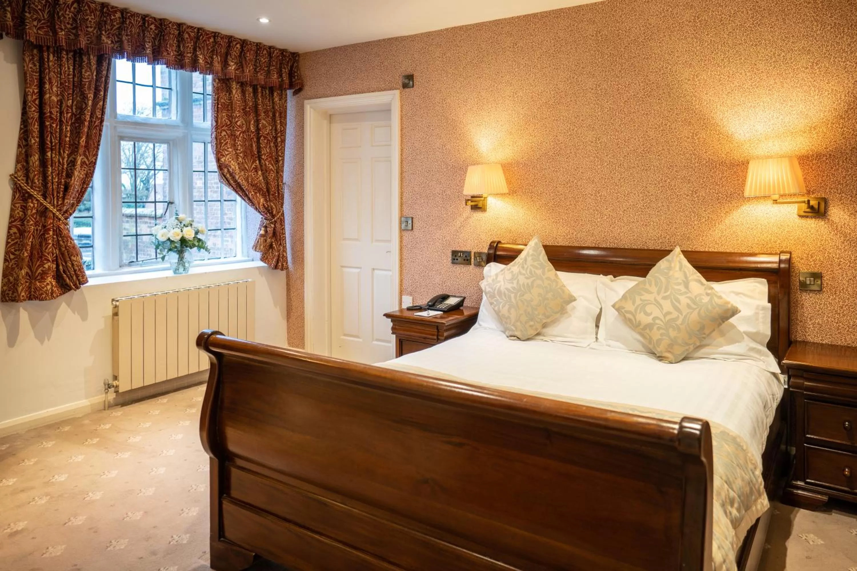 Bedroom, Bed in Castle Bromwich Hall Hotel, BW Signature Collection by Best Western