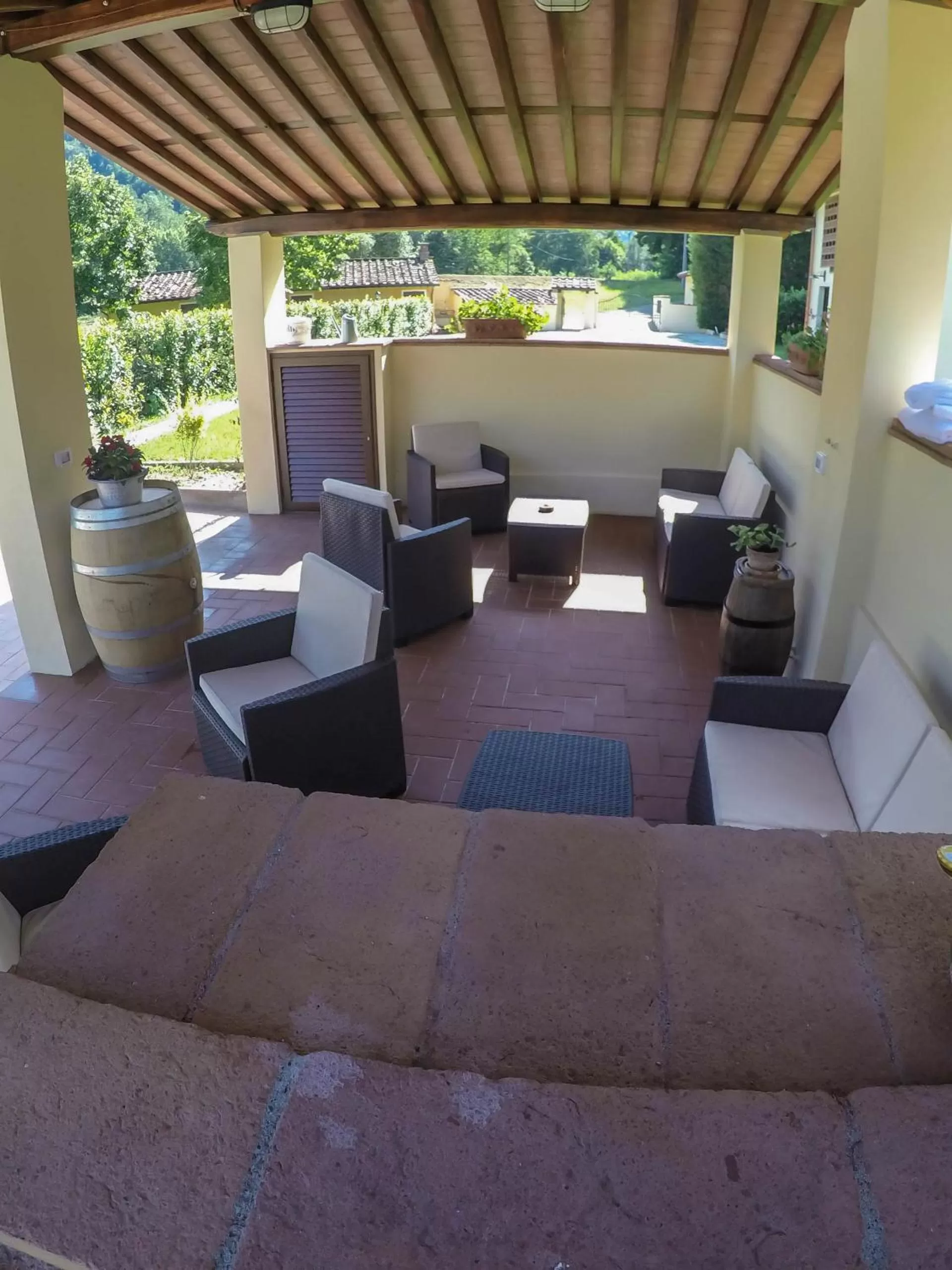 Garden in CASALE LA FATA -tipico toscano immerso nelle colline tra Lucca e Versilia, 6 appartamenti indipendenti