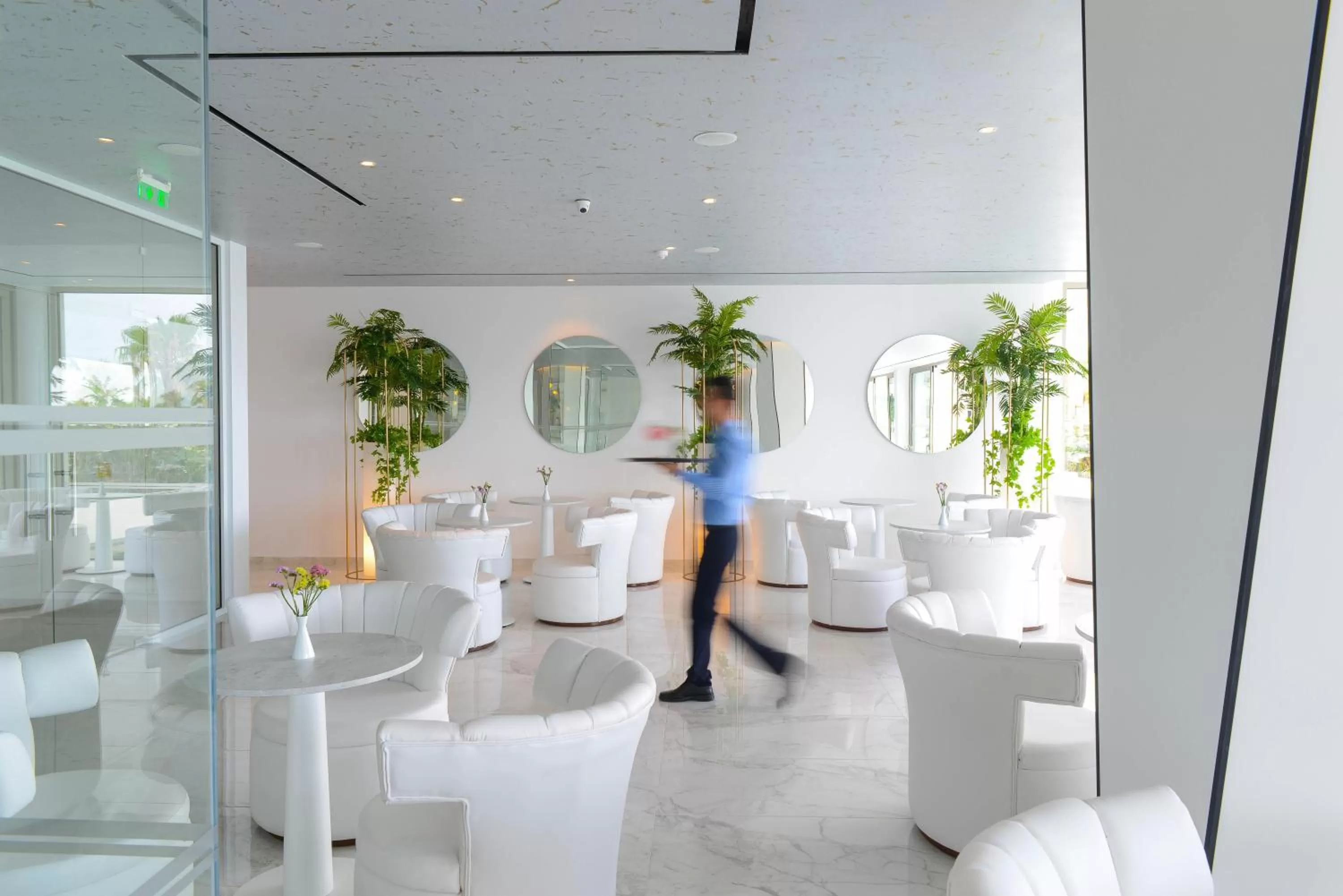 Lounge or bar in Ivi Mare - Designed for Adults by Louis Hotels