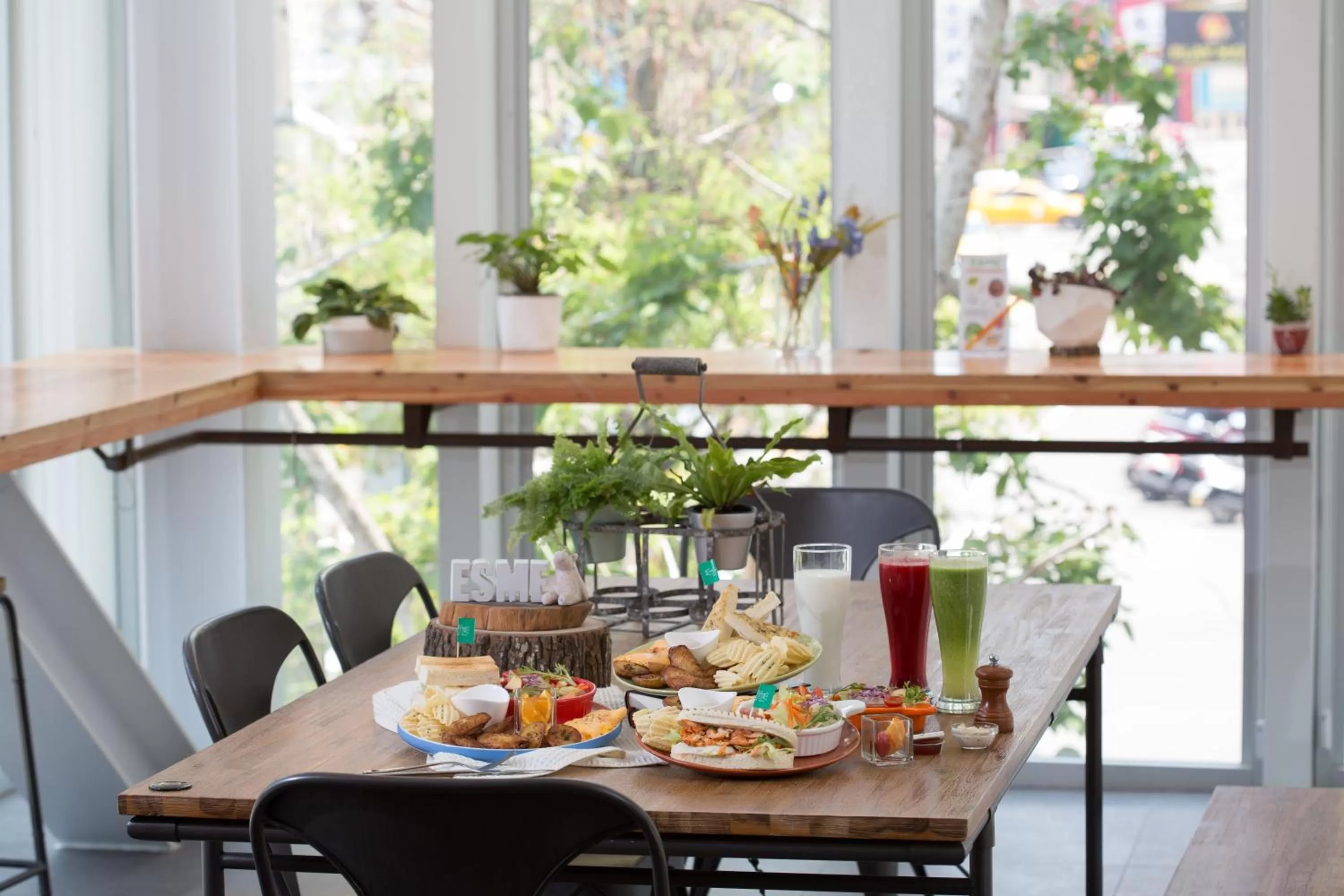 Restaurant/places to eat in Hotel Mapp