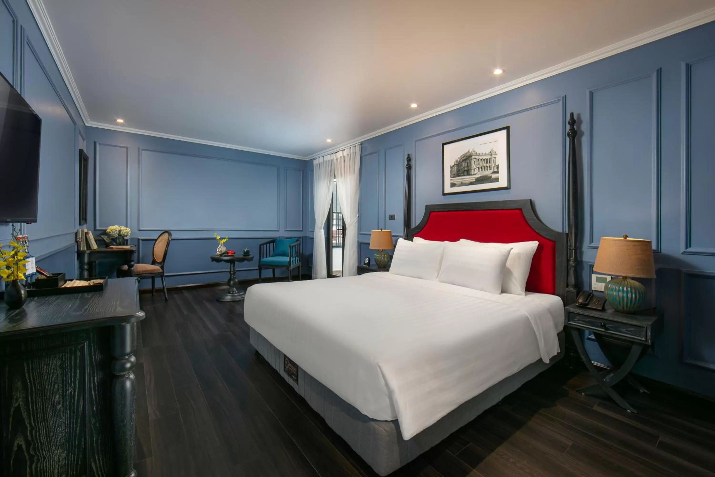 Photo of the whole room, Bed in The Exquisite HaLong Hotel