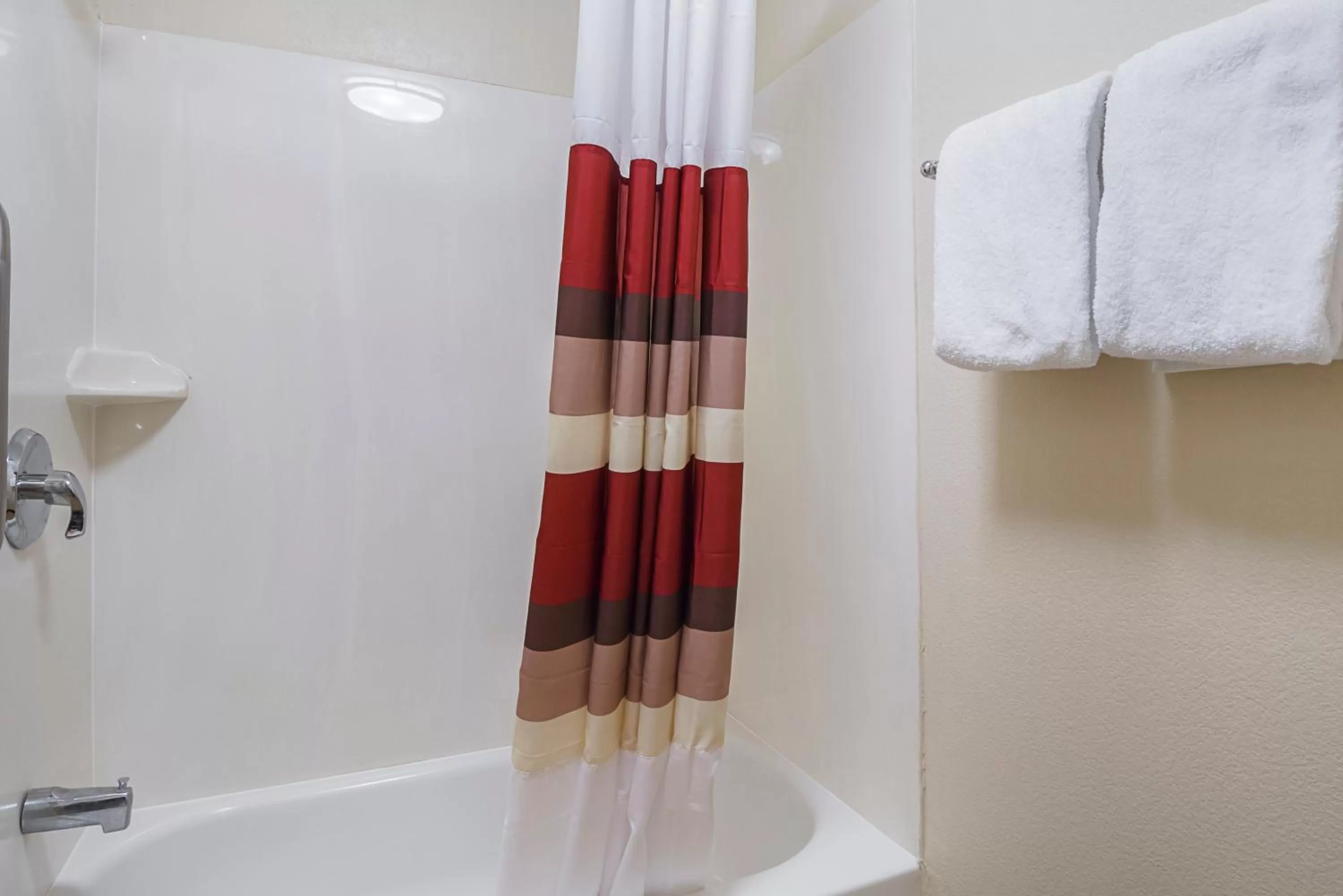 Property building in Red Roof Inn PLUS + Phoenix West