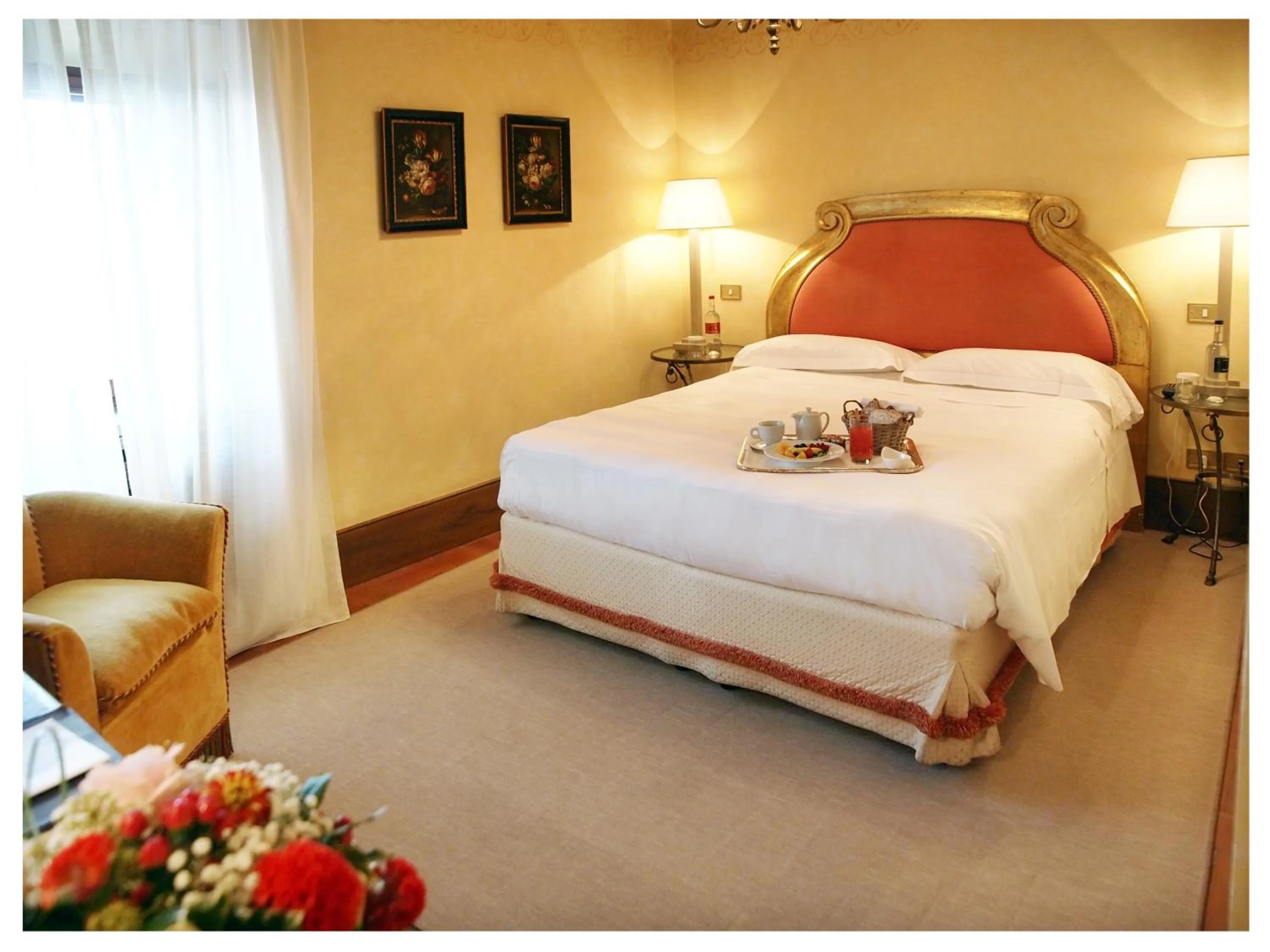 Bed in Relais Todini - Residenza d'epoca - Luxury Historic house