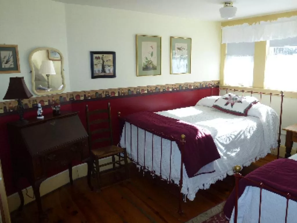 Standard Double Room in Spruce Moose Lodge