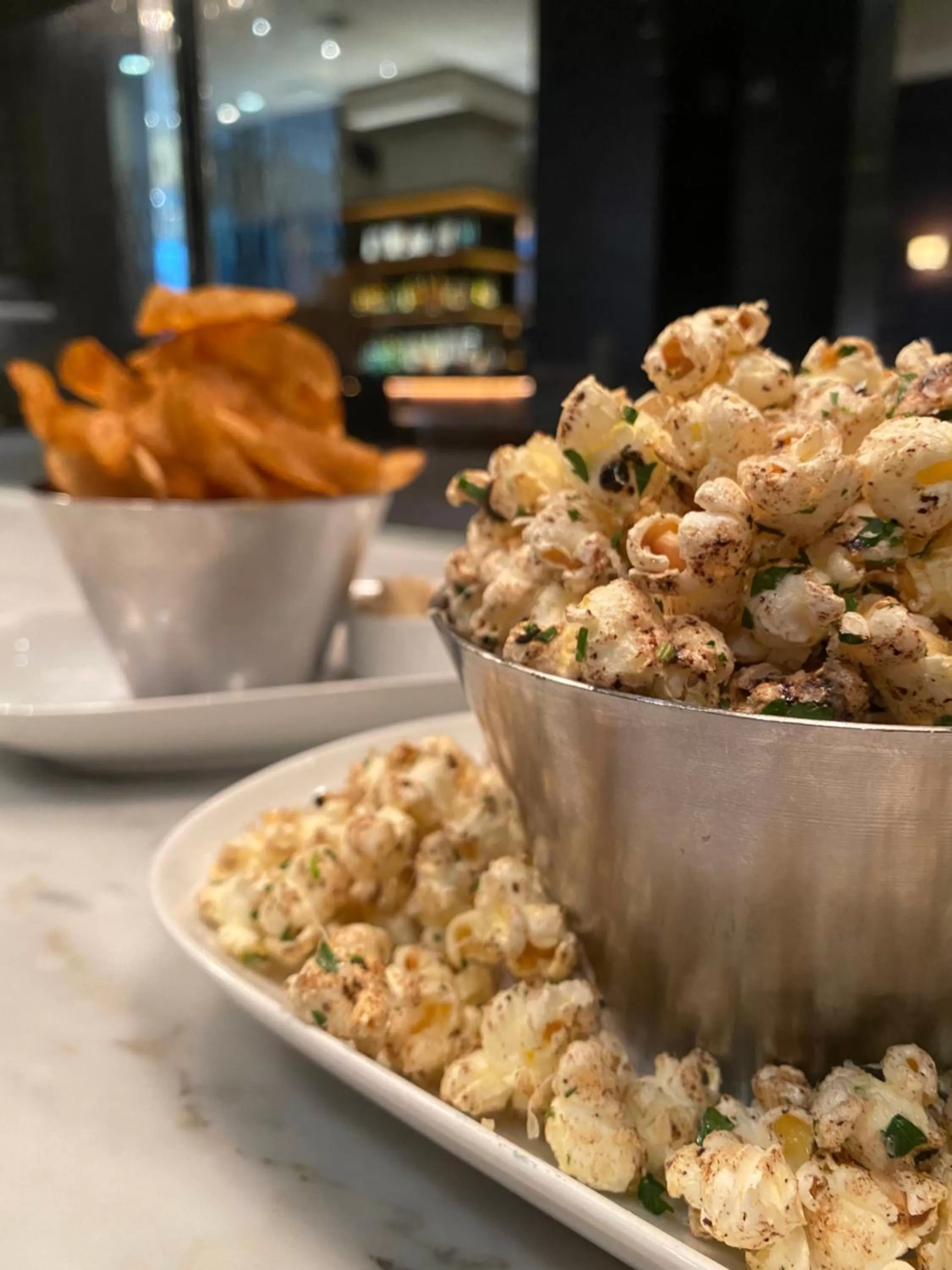 Restaurant/places to eat in Century Plaza Hotel