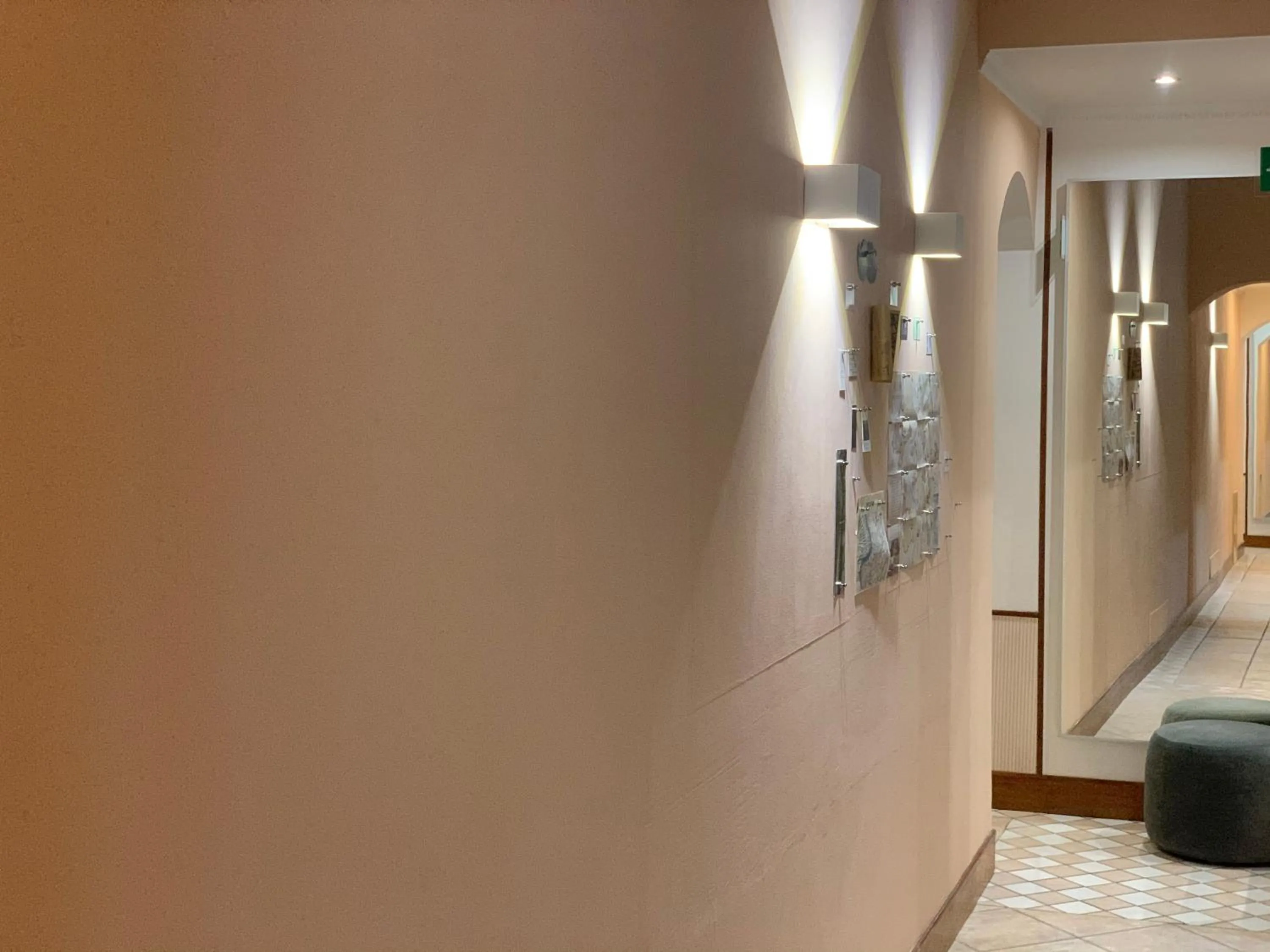 Albergo Delle Regioni, Barberini - Fontana di Trevi