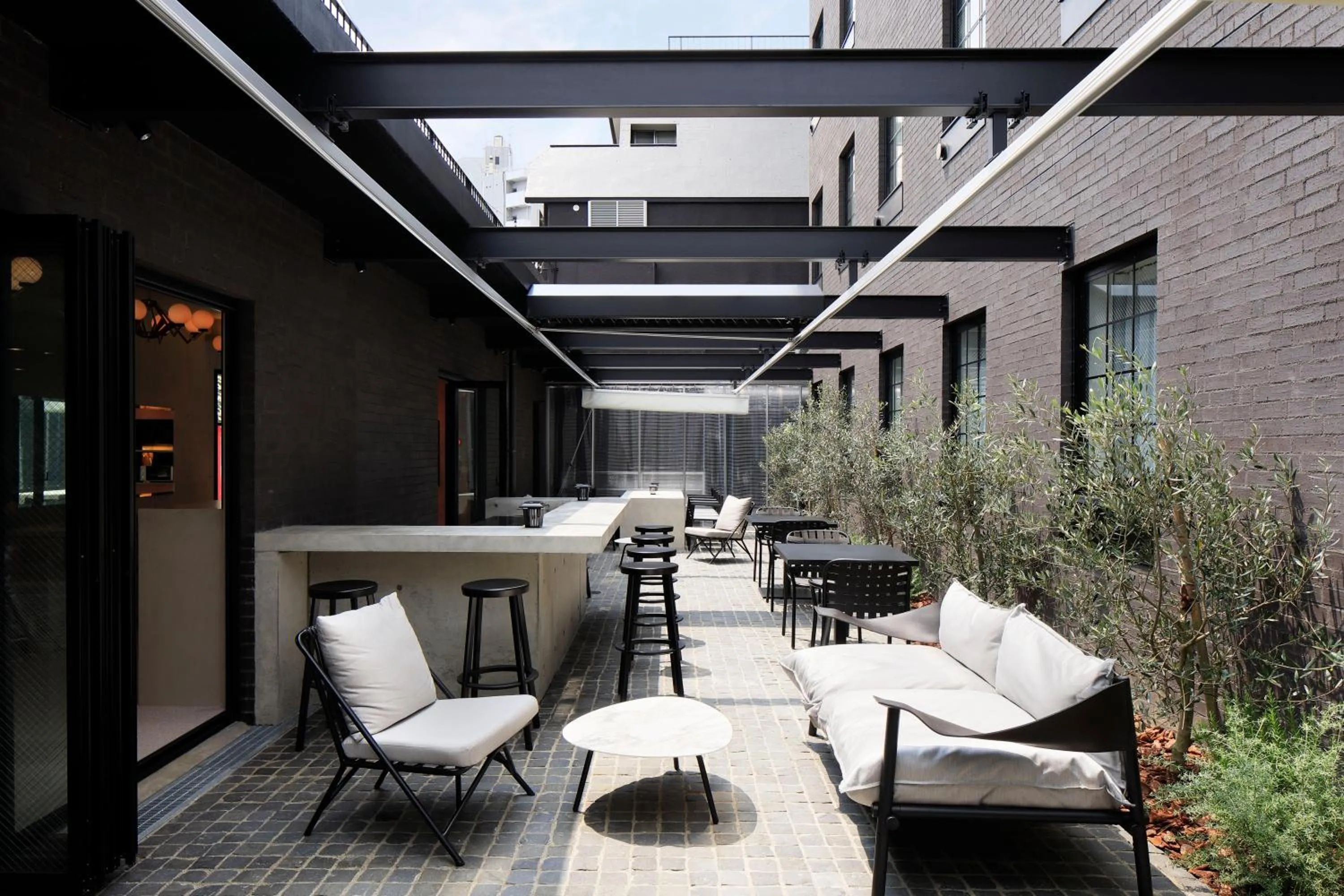 Restaurant/places to eat in HOTEL CEN