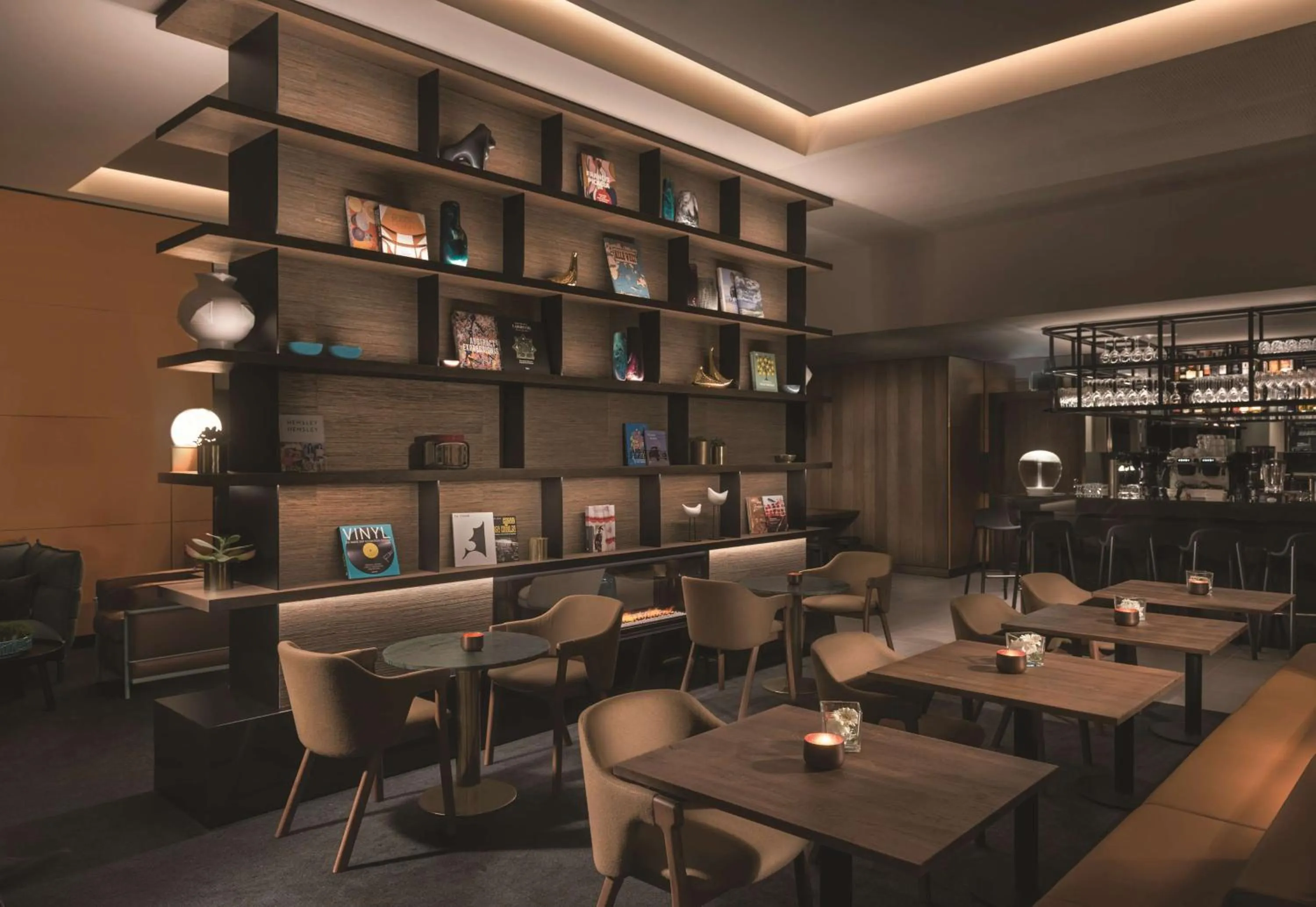 Lounge or bar in Adina Apartment Hotel Frankfurt Westend