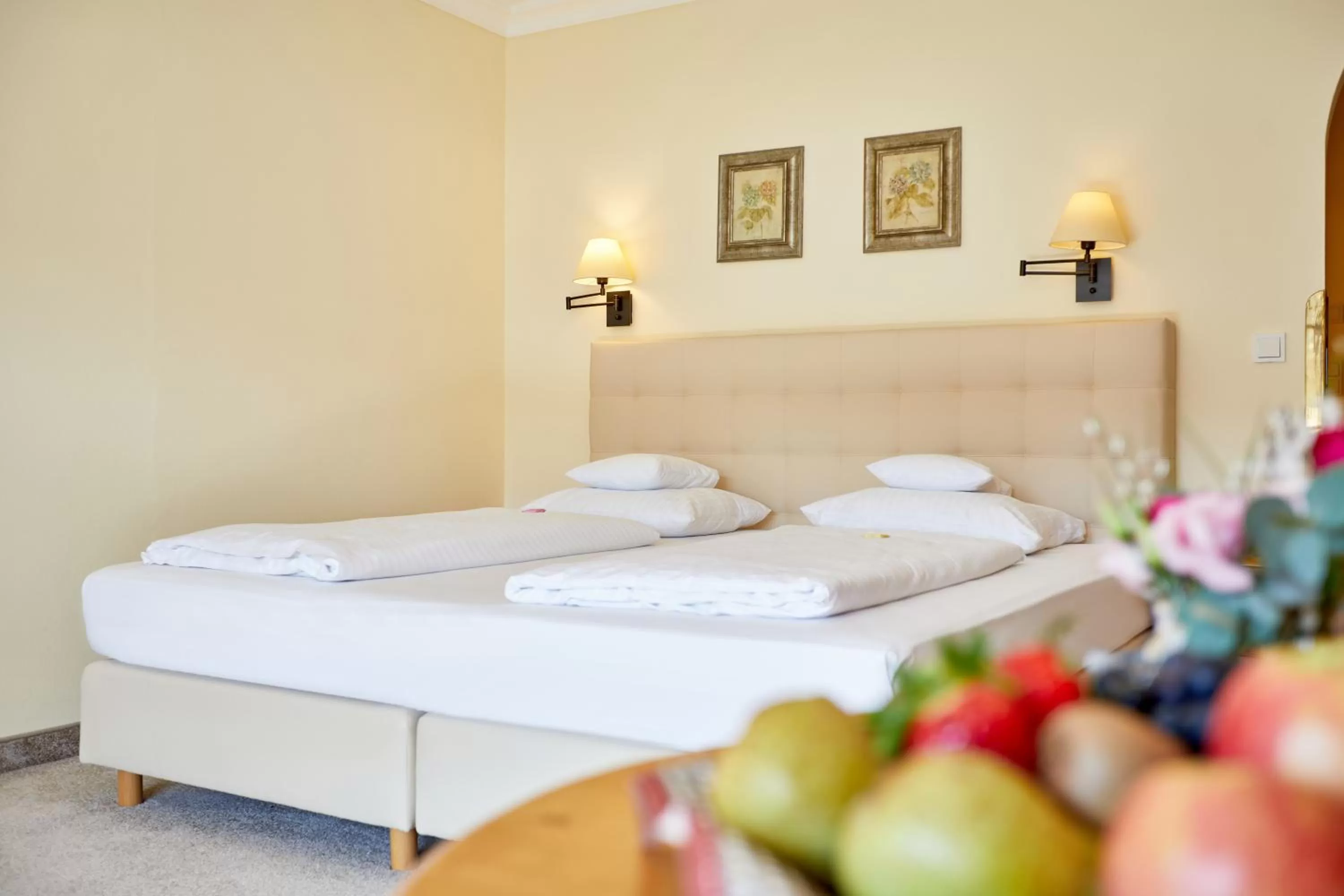 Bed in Hotel Zugspitze