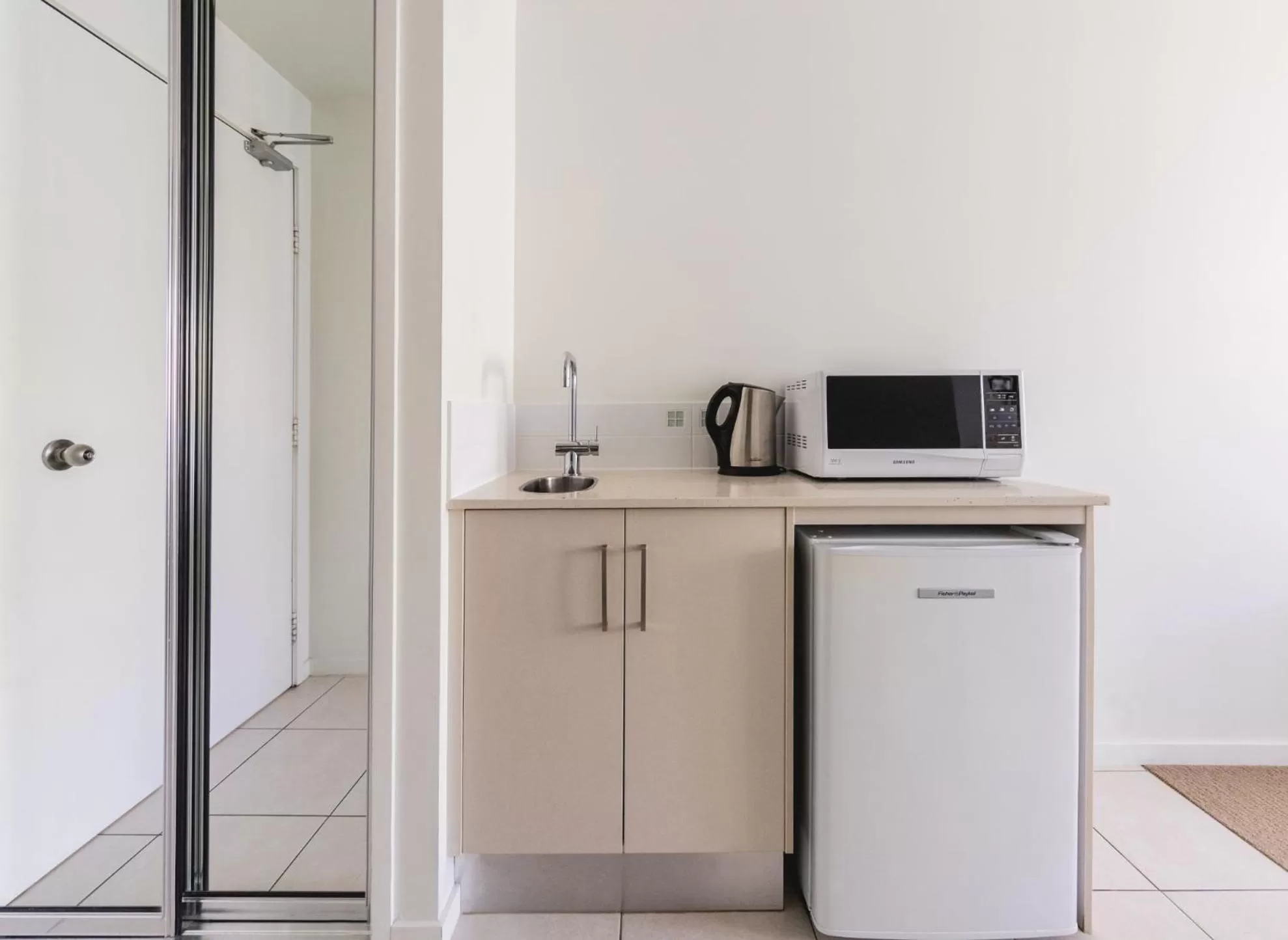 Coffee/tea facilities in Silkari Lagoons Port Douglas