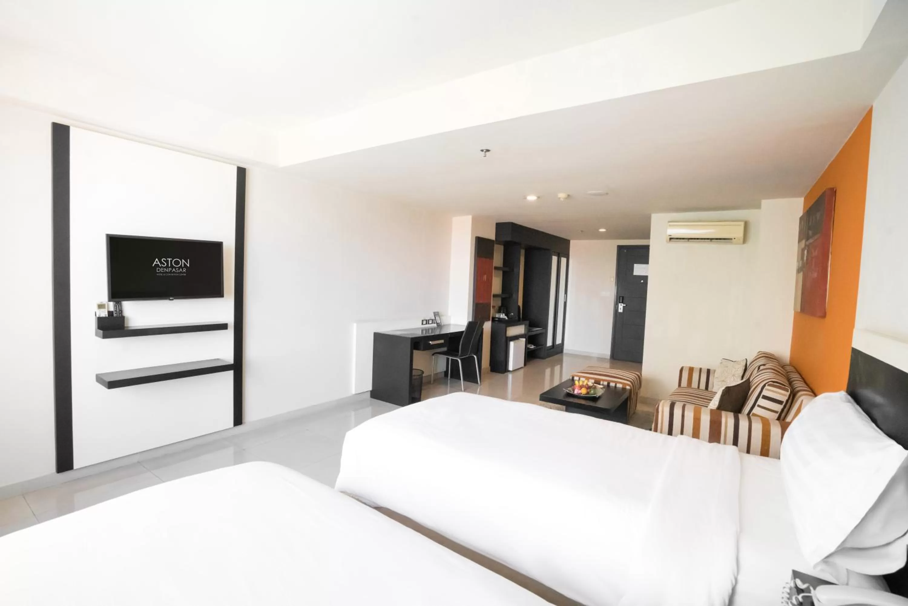 Bed in Aston Denpasar Hotel & Convention