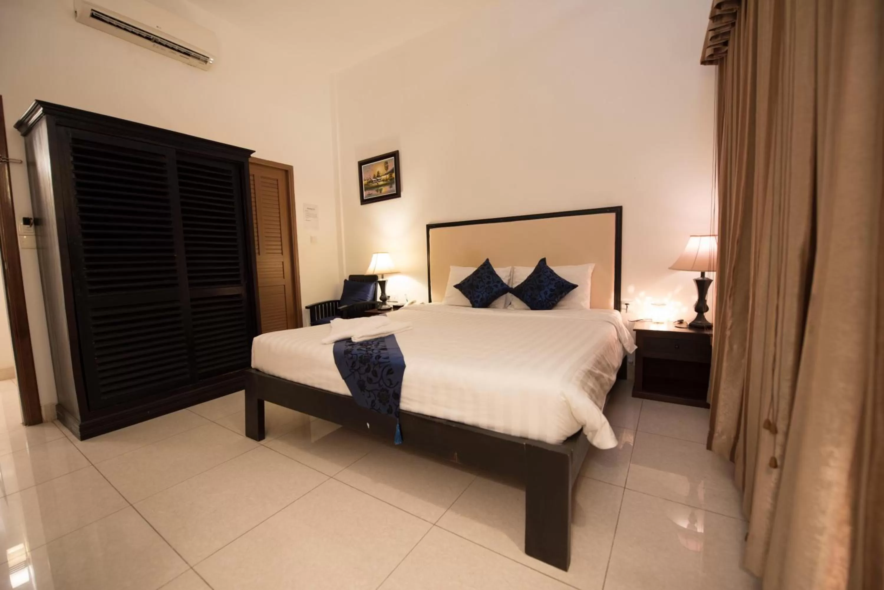 Bedroom in Homesyn Hotel