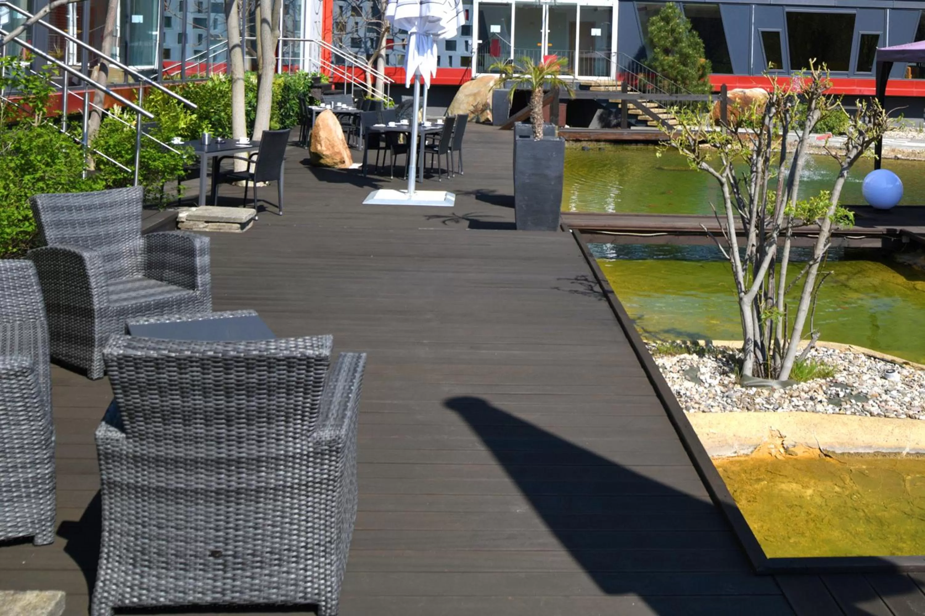 Patio in SKYHOTEL Merseburg