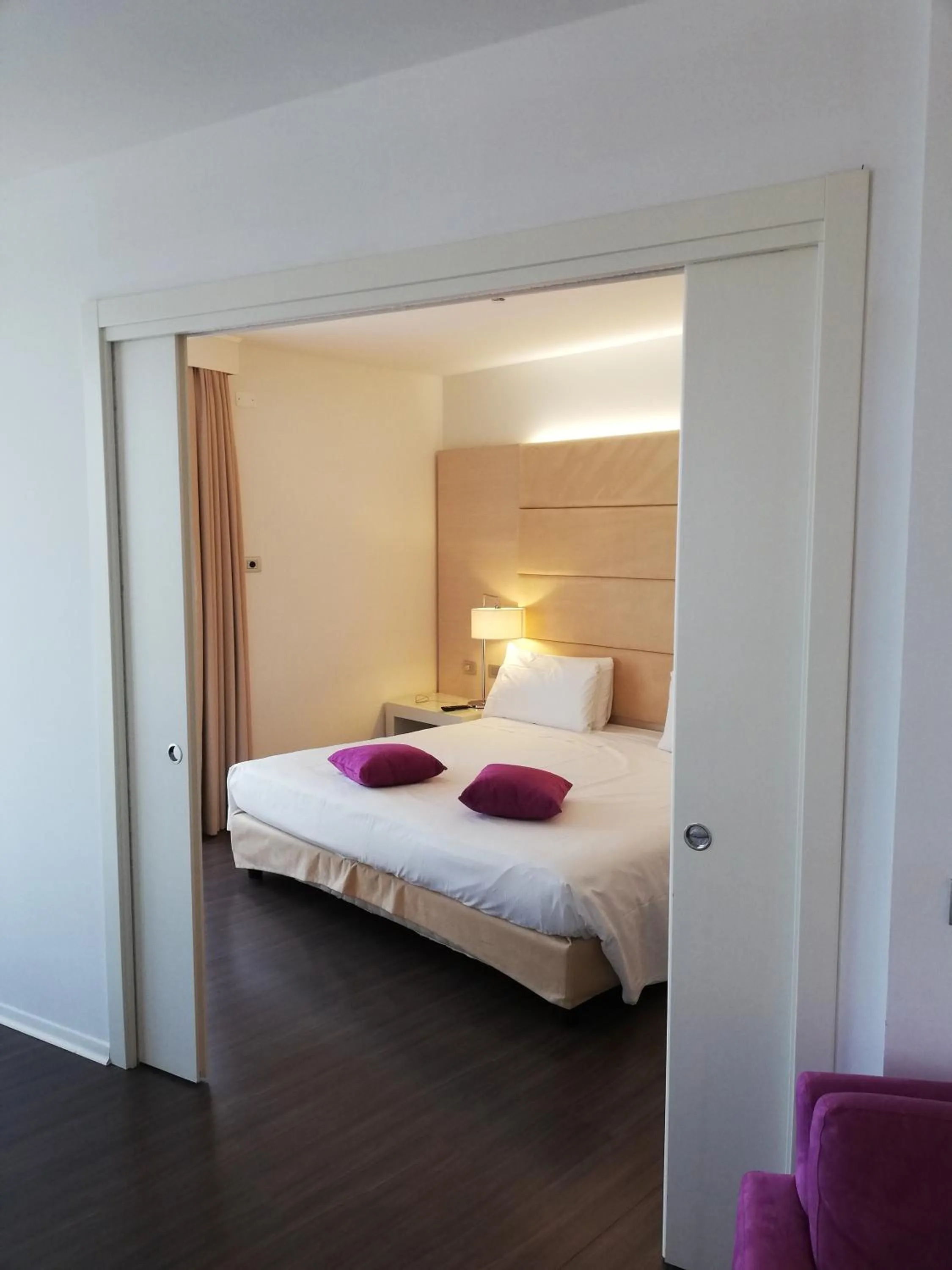 Bedroom, Bed in Laguna Palace Hotel Grado