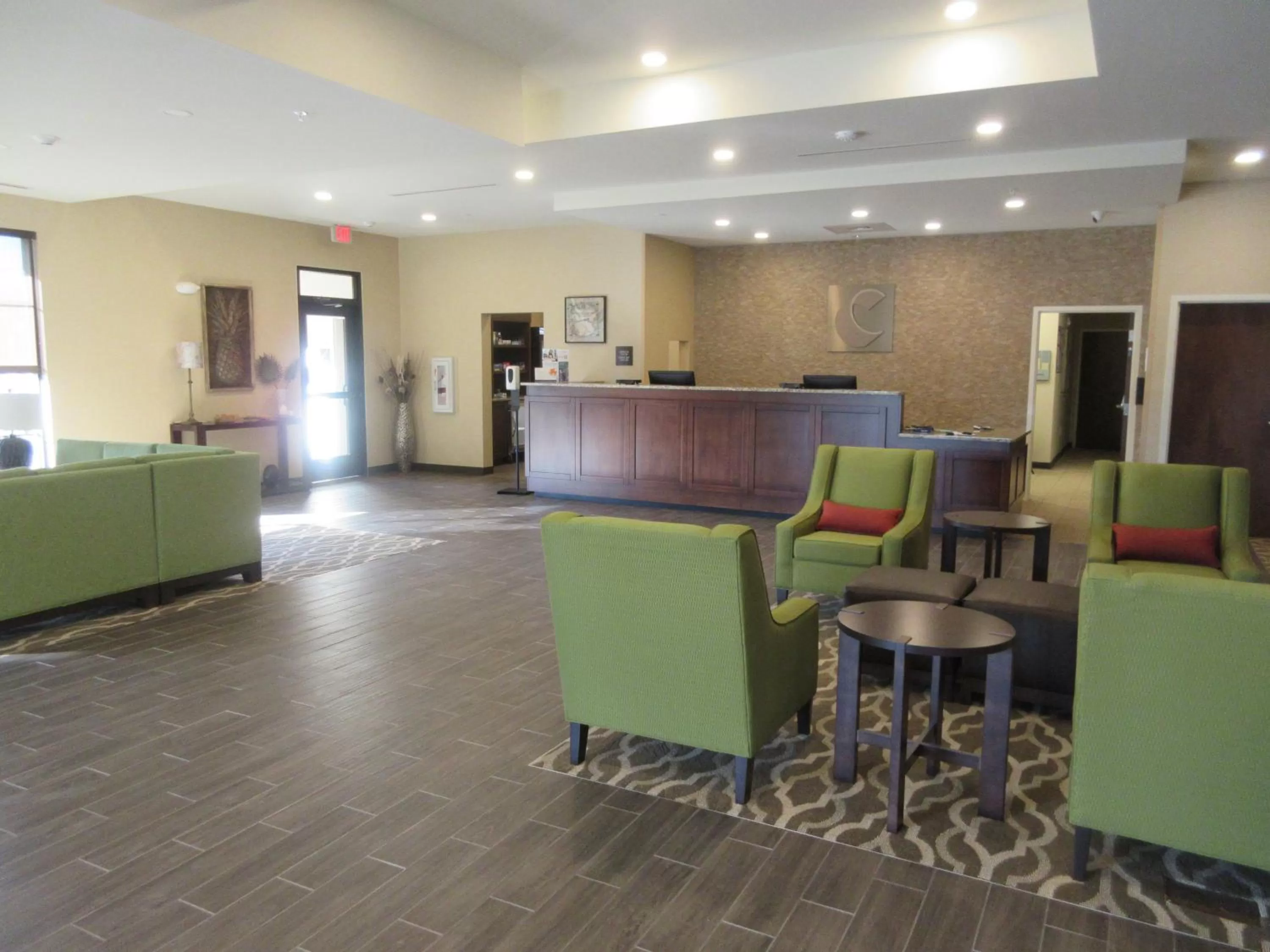 Lobby or reception in Comfort Suites Summerville