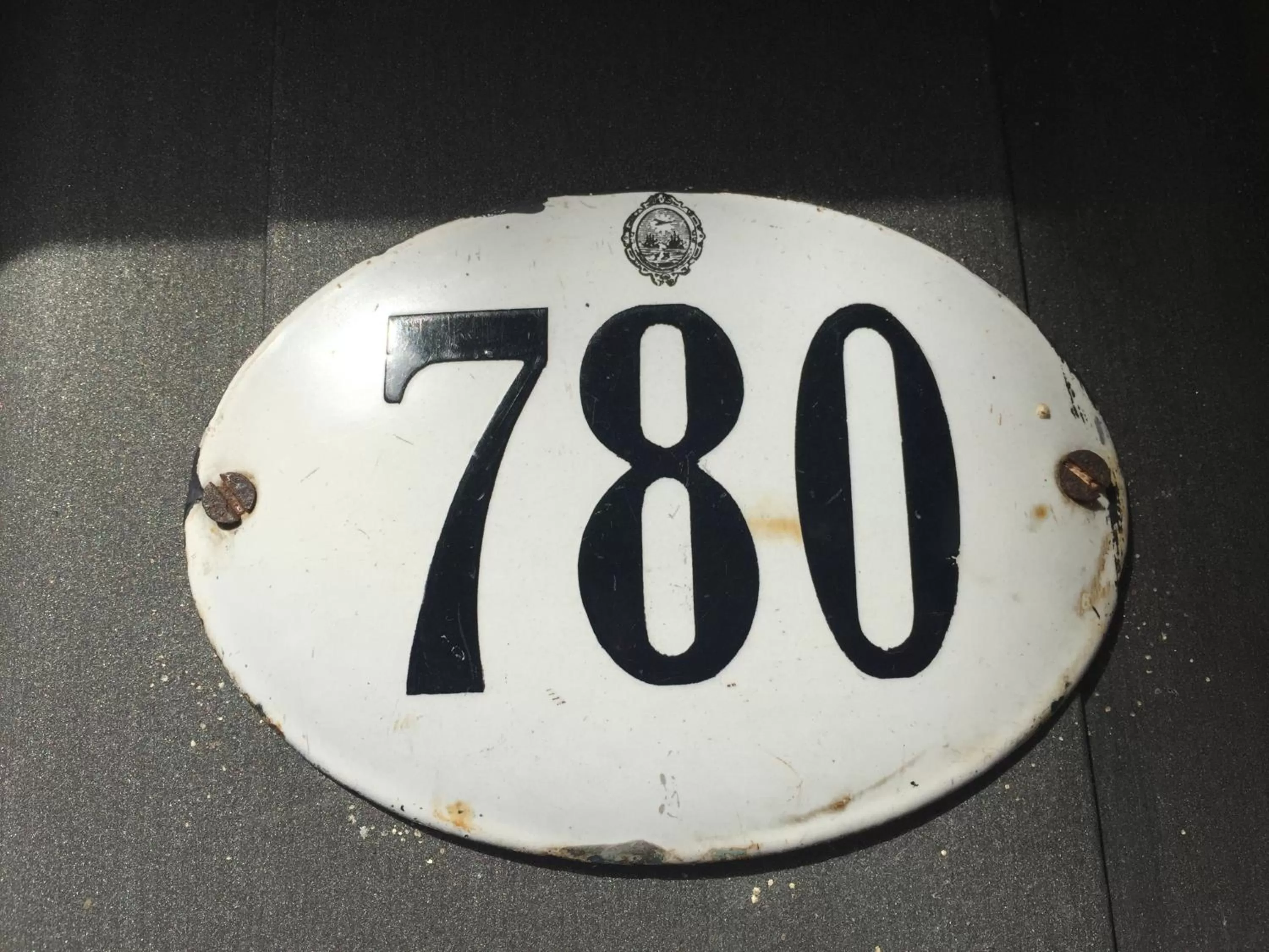 Property building in Lina's Tango Guesthouse