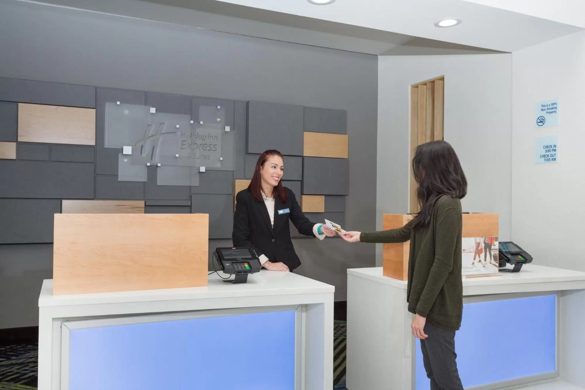 Lobby or reception in Holiday Inn Express & Suites. by IHG