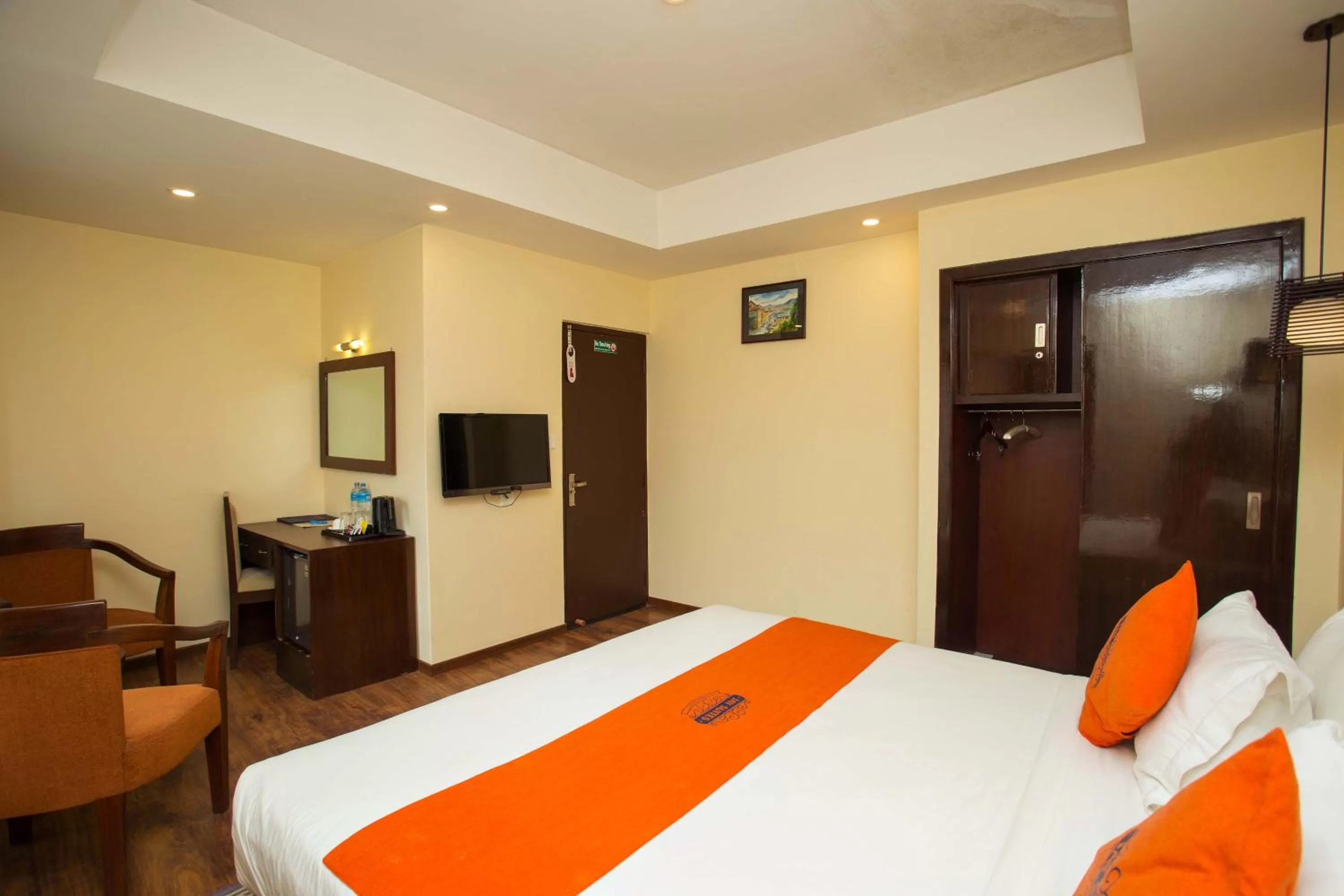 Photo of the whole room, Bed in Hotel Jay Suites