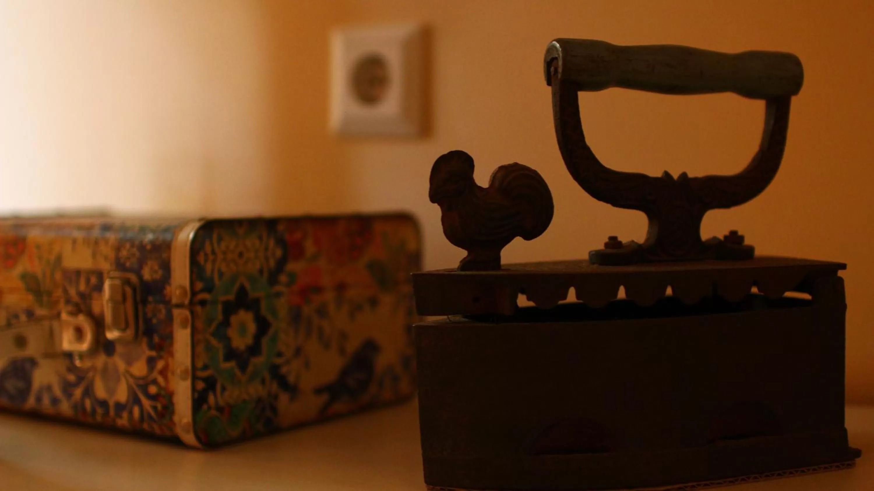 Decorative detail in Kira's Boutique Hotel