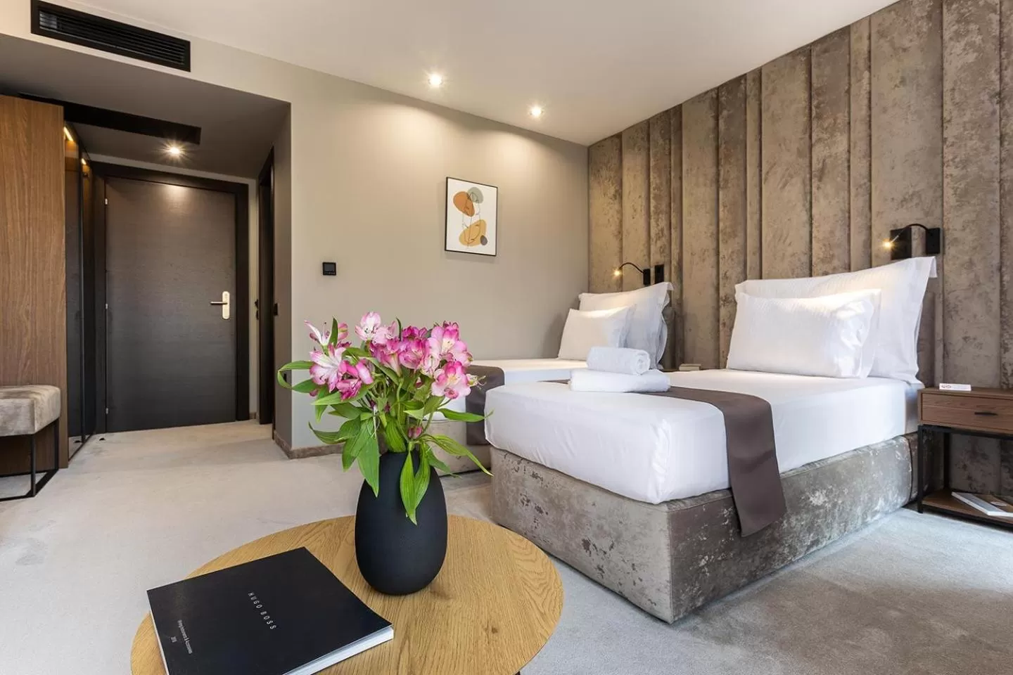 Photo of the whole room, Bed in Abrazo Sofia Hotel by HMG