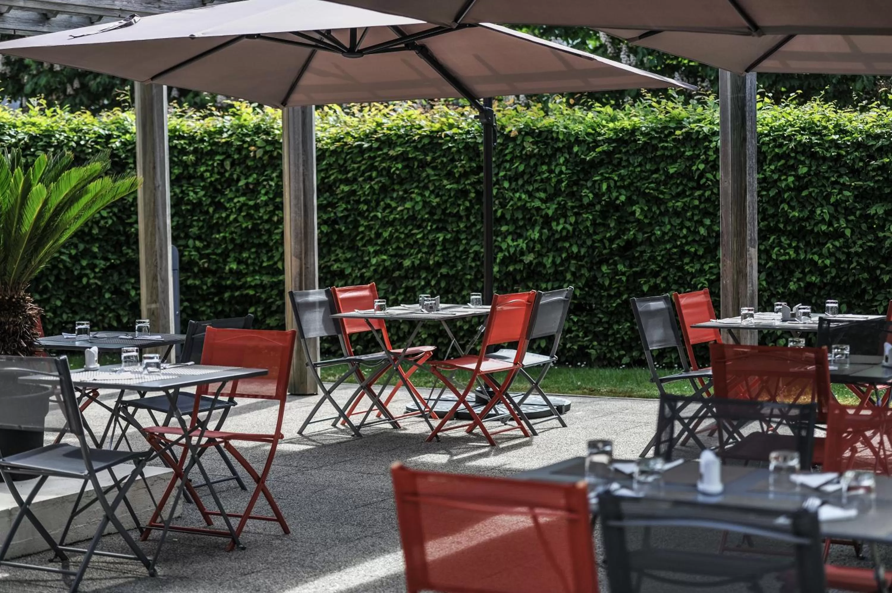 Patio in Mercure Maurepas Saint Quentin