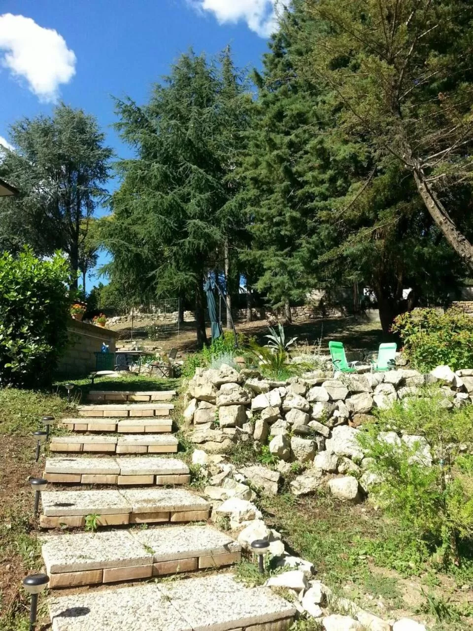 Garden view in Bed and Breakfast Romantica Evasione