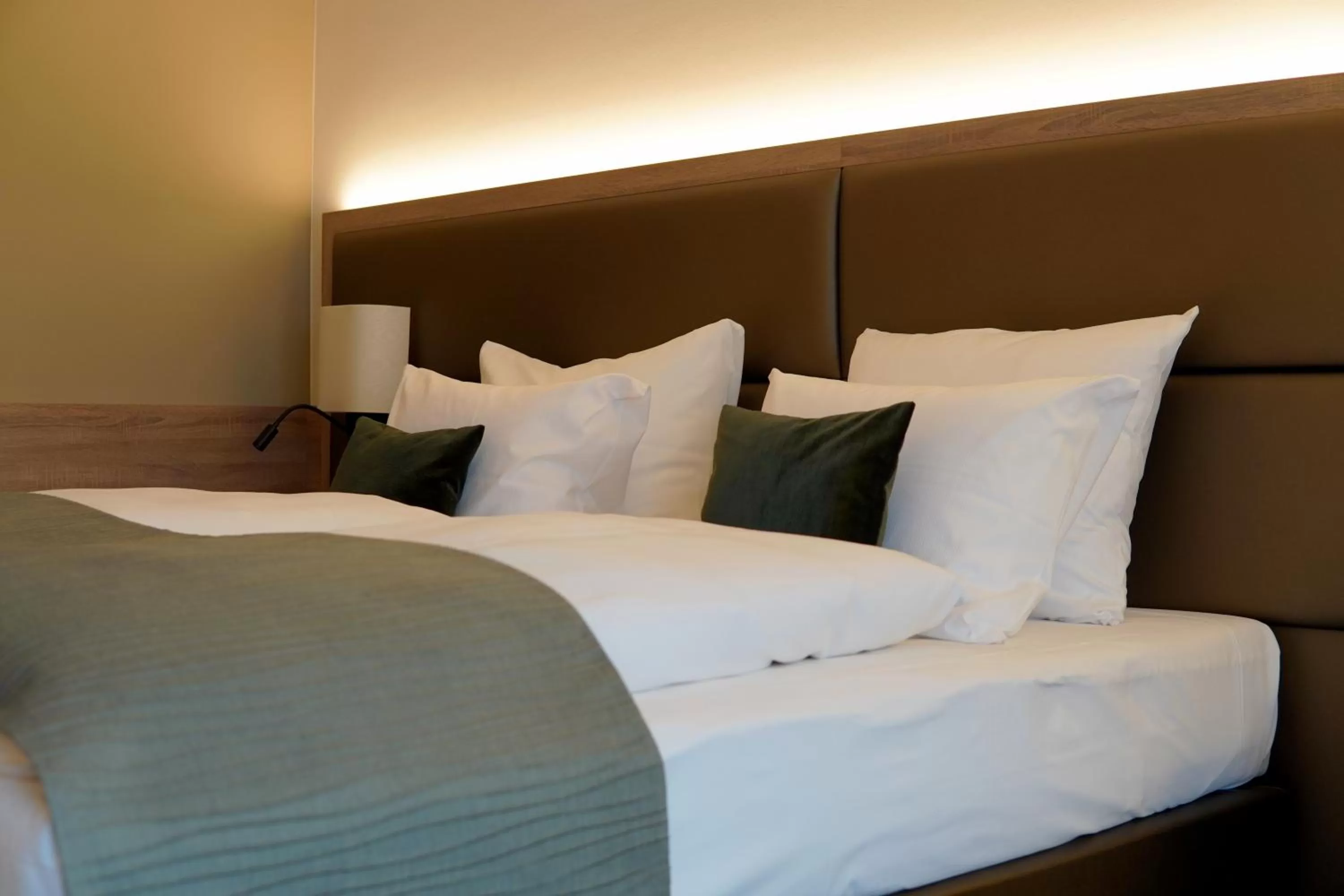 Photo of the whole room, Bed in Flair Park Hotel Ilshofen