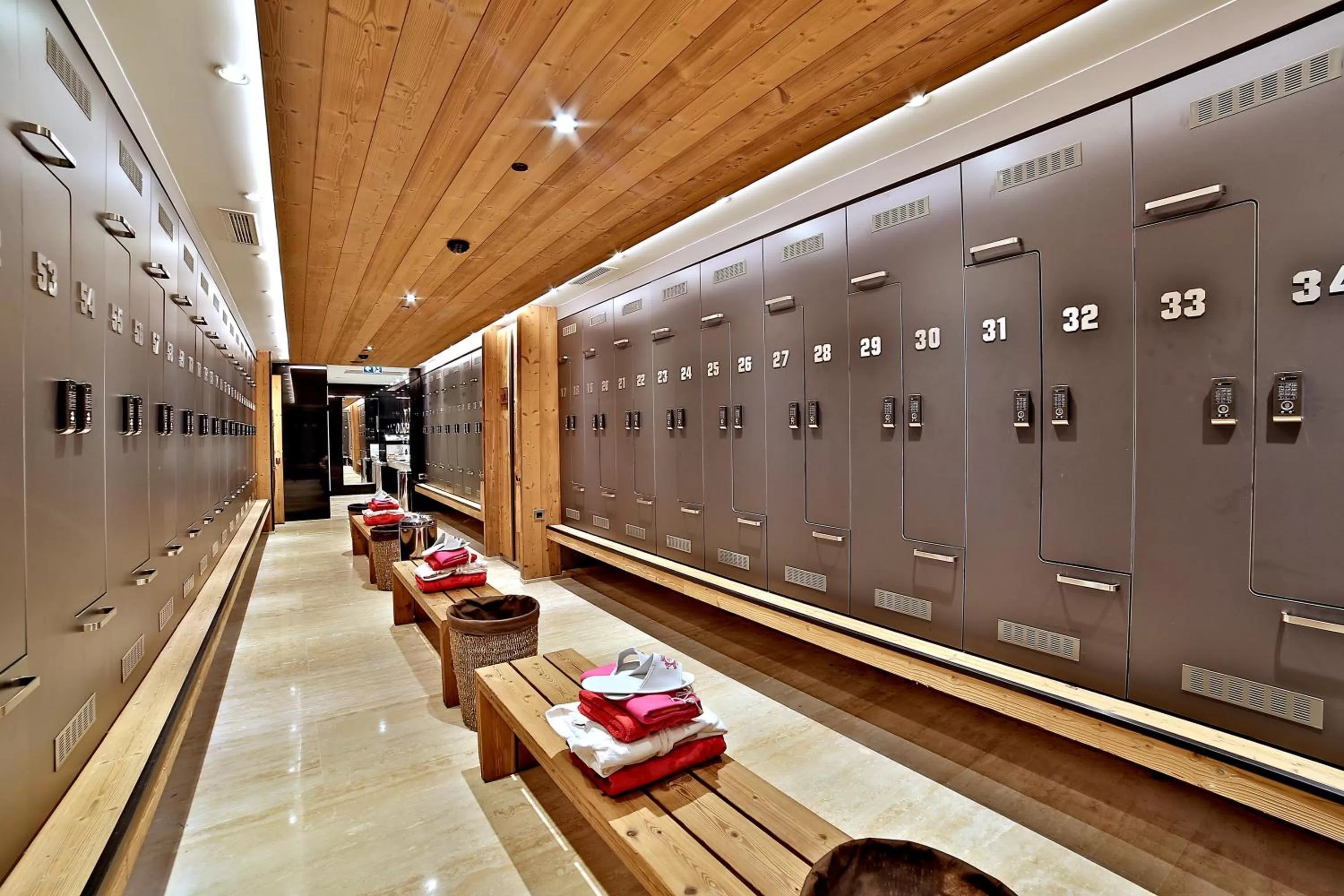 Fitness centre/facilities in Dosso Dossi Hotels & SPA Downtown