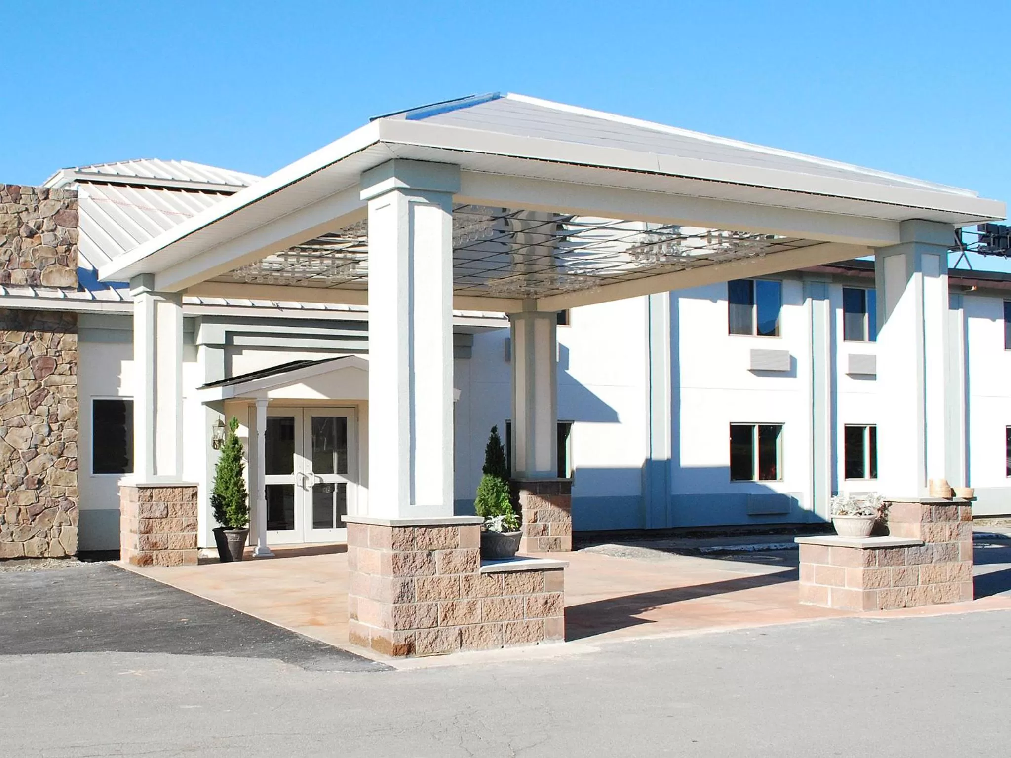 Property building in Travel Inn - Watertown NY