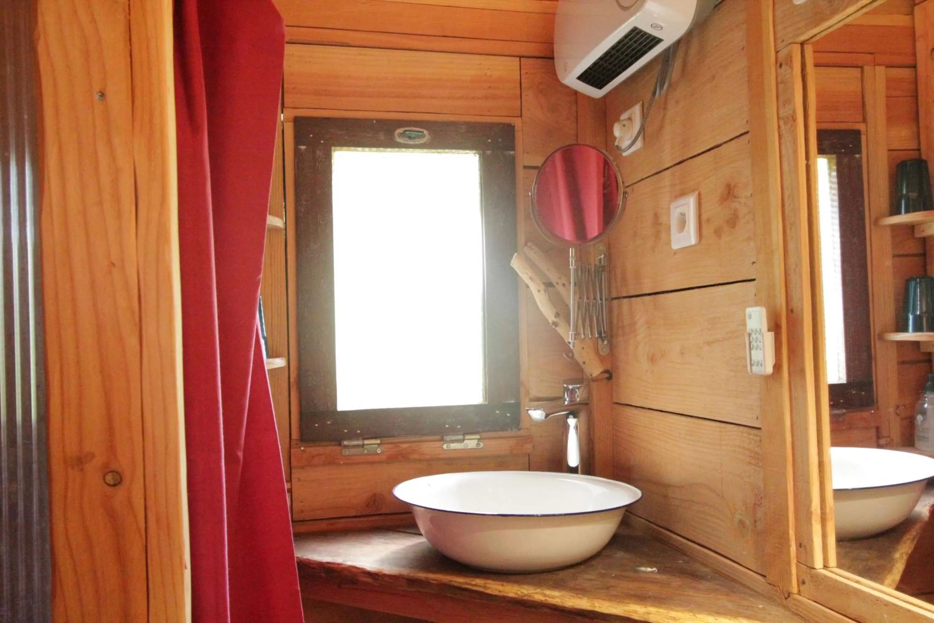 Bathroom in Le Pavillon Vert - B&B