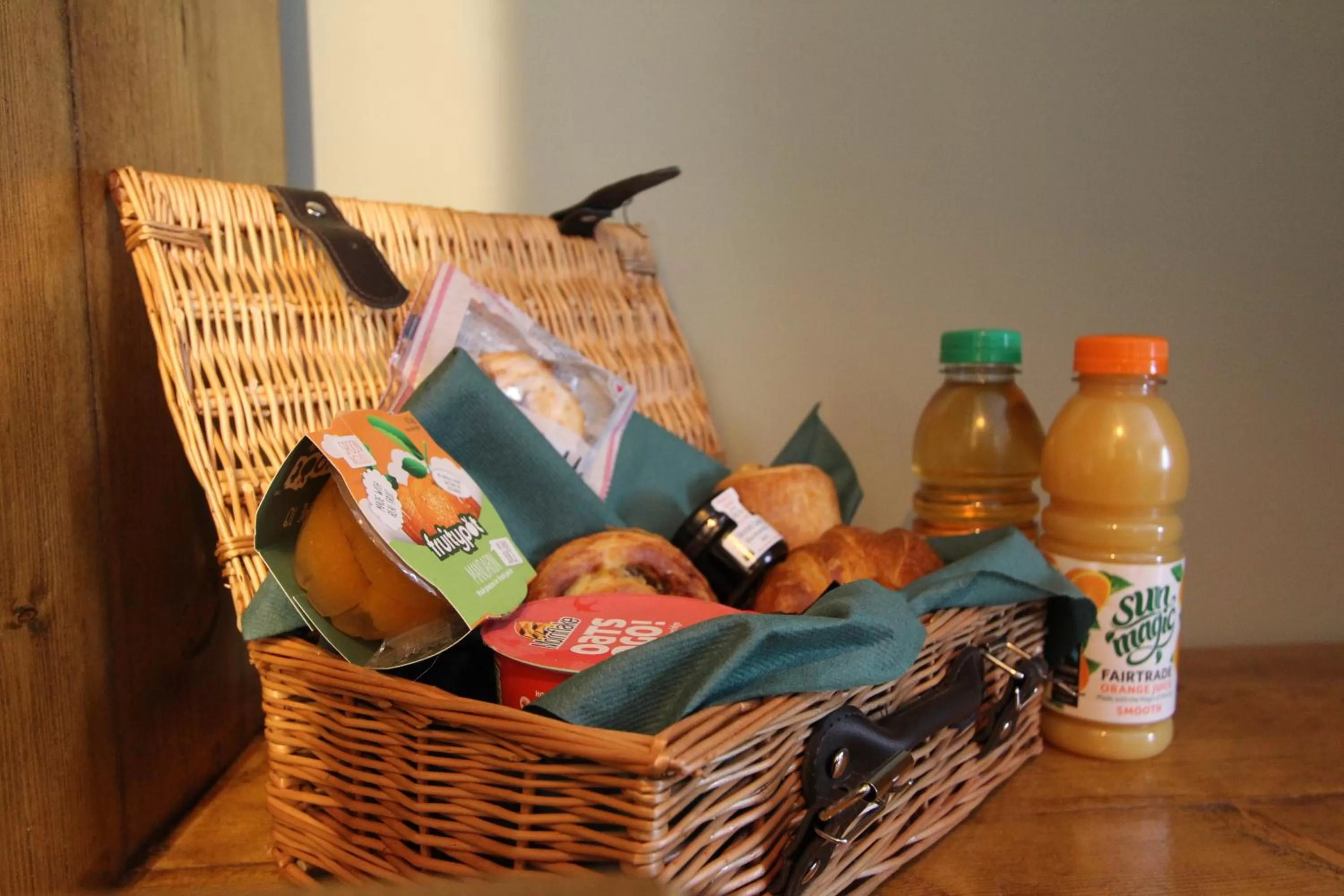 Coffee/tea facilities in Tyr Winch