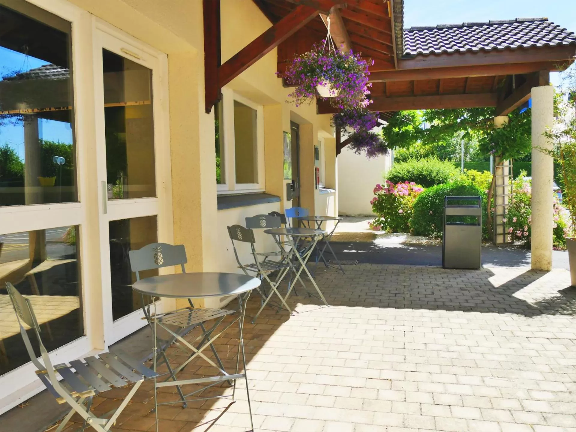 Balcony/Terrace in ibis budget Lisieux