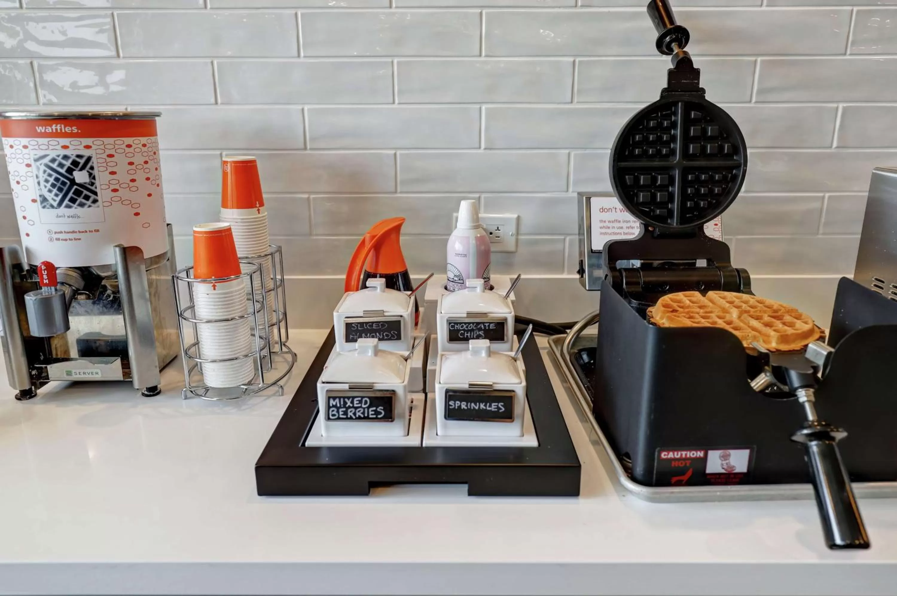 Breakfast in Hampton Inn St. Catharines Niagara