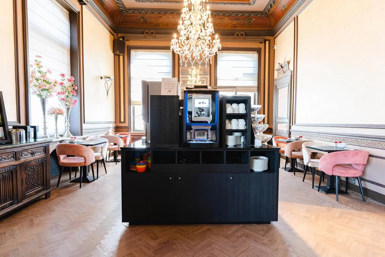 Breakfast in Golden Tree Hotel